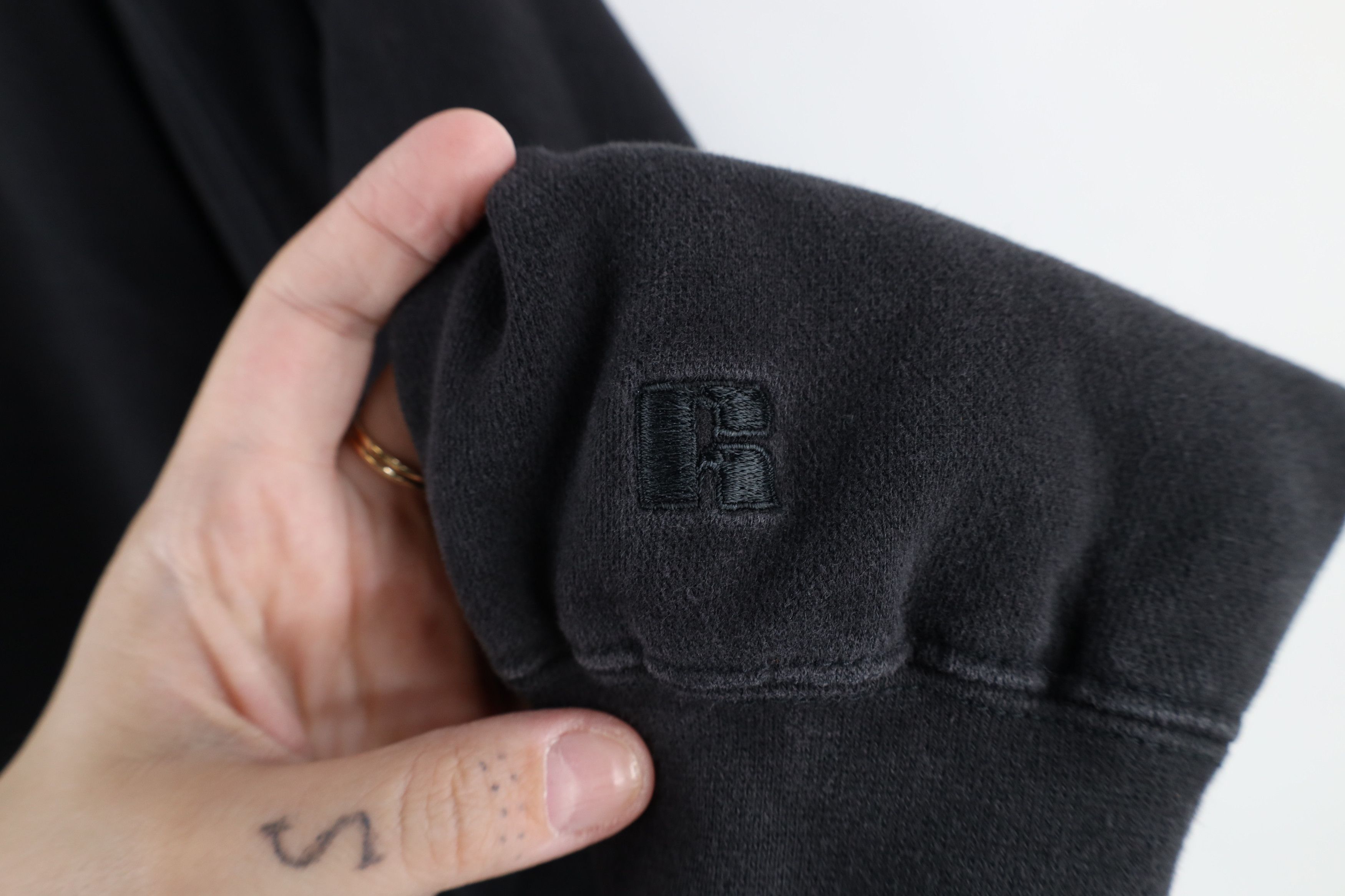 Russell Athletic × Vintage Vintage 90s Russell Athletic Blank Crewneck Sweatshirt Black Size US L / EU 52-54 / 3 - 4 Thumbnail