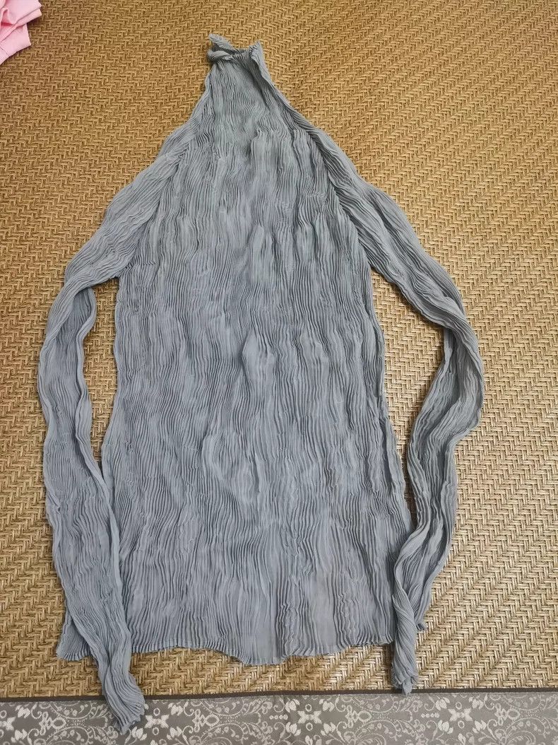 Issey Miyake Issey Miyake size:2 Grey willow-striped pleated high-necke Size XS / US 0-2 / IT 36-38 - 1 Thumbnail