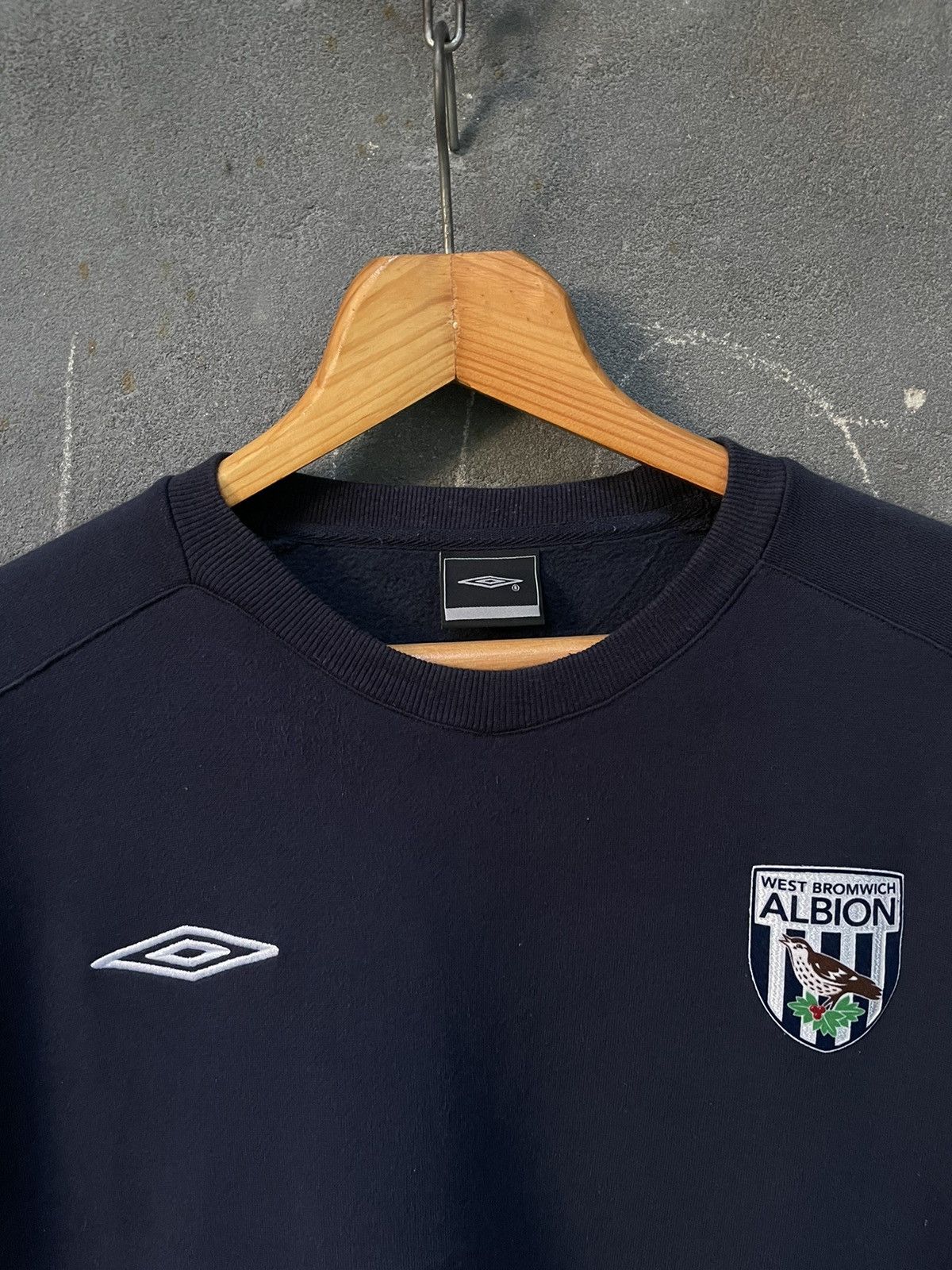 Umbro × Vintage Umbro Vintage West Bromwich Sweatshirt Y2K Football Jersey Size US XXL / EU 58 / 5 - 4 Thumbnail