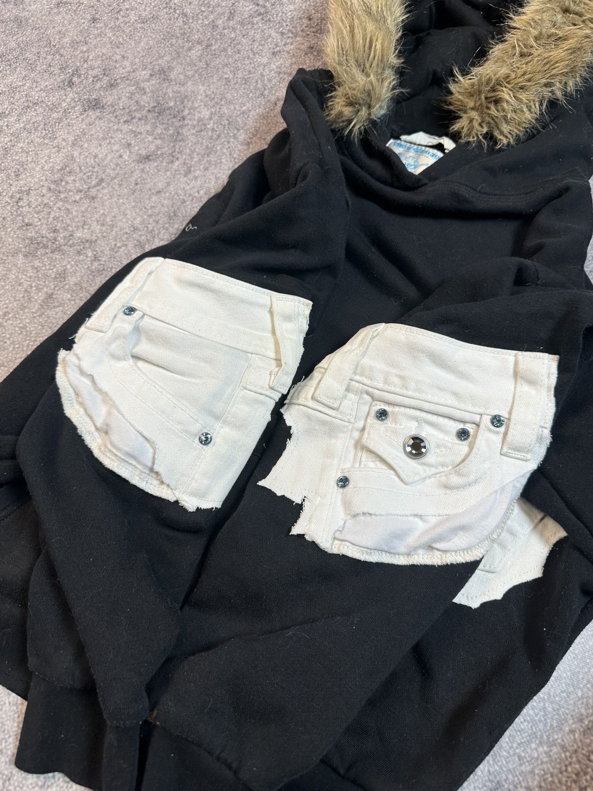 True Religion Y2K True Religion Custom Baggy Fur Hoodie Streetwear Rare L Size US L / EU 52-54 / 3 - 6 Thumbnail