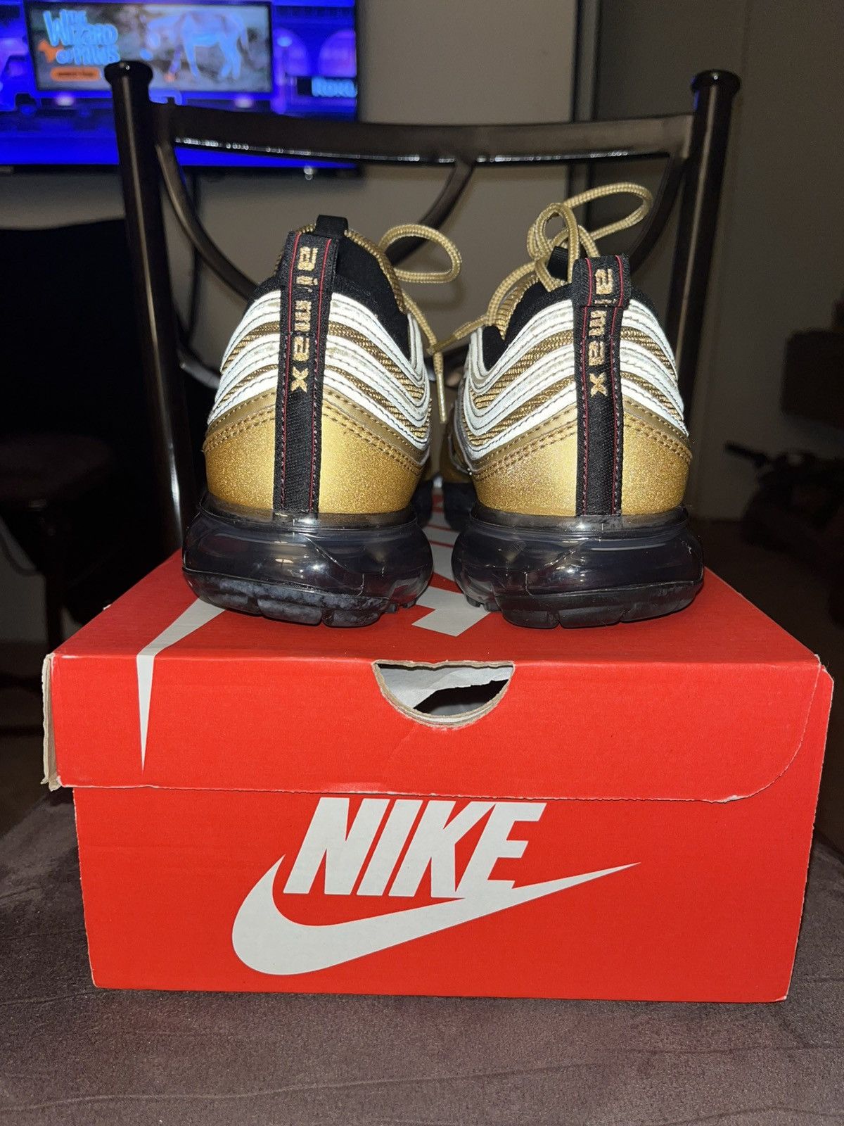 Nike 2018 Nike Air Vapormax 97 'Metallic Size US 10.5 / EU 43-44 - 4 Thumbnail
