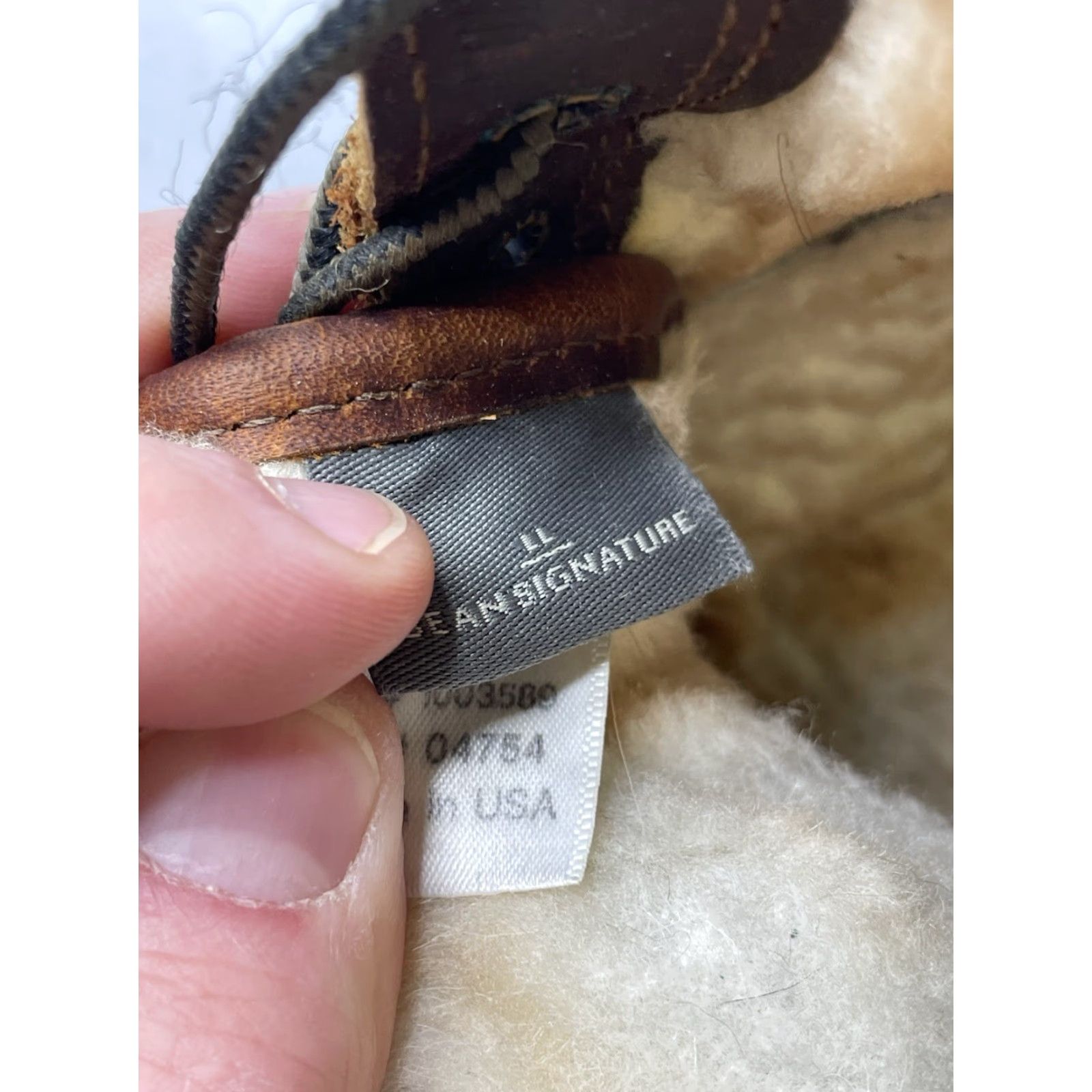 Vintage L.L. Bean Boots 10” Shearling-Lined Duck Brown on Brown 297247 Women's US 7M Shoe Boots Waterproof Snow Boot Mid-Calf Leather Brown Logo Size US 7 / IT 37 - 3 Thumbnail