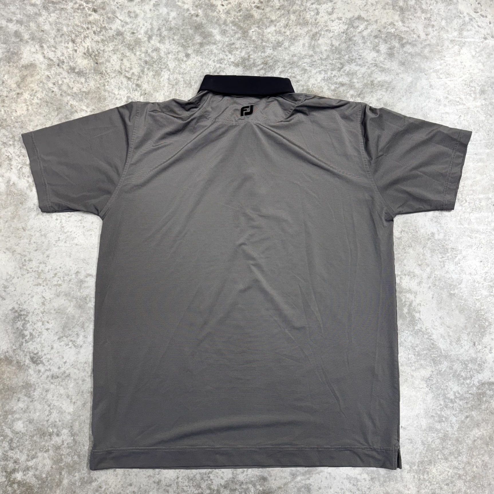 Footjoy FootJoy Polo Shirt Mens XL Gray Athletic Fit Golf Performance Short Sleeve Collared Logo Shirt Size US XL / EU 56 / 4 - 4 Thumbnail
