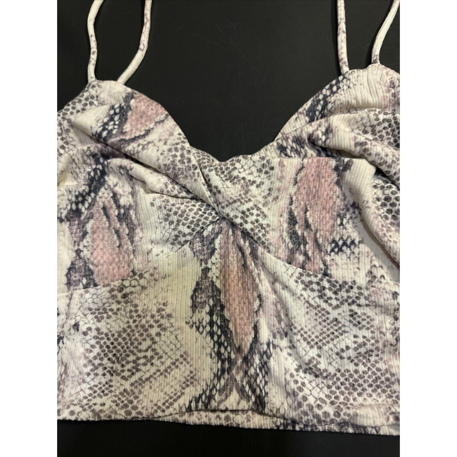Other Olivaceous Crop Top Spaghetti Strap Gray Pink Snake Print Si Size L / US 10 / IT 46 - 1 Thumbnail