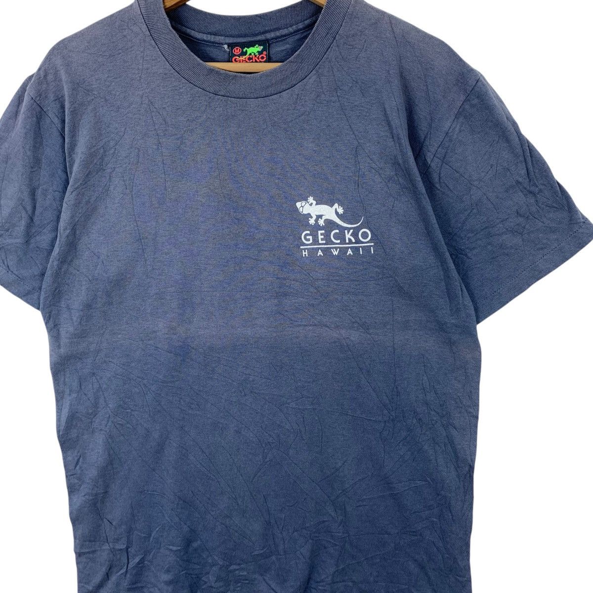 Vintage Vintage 1997 GECKO HAWAII SURF Natural Sun Faded Tee Shirt Size US M / EU 48-50 / 2 - 3 Thumbnail
