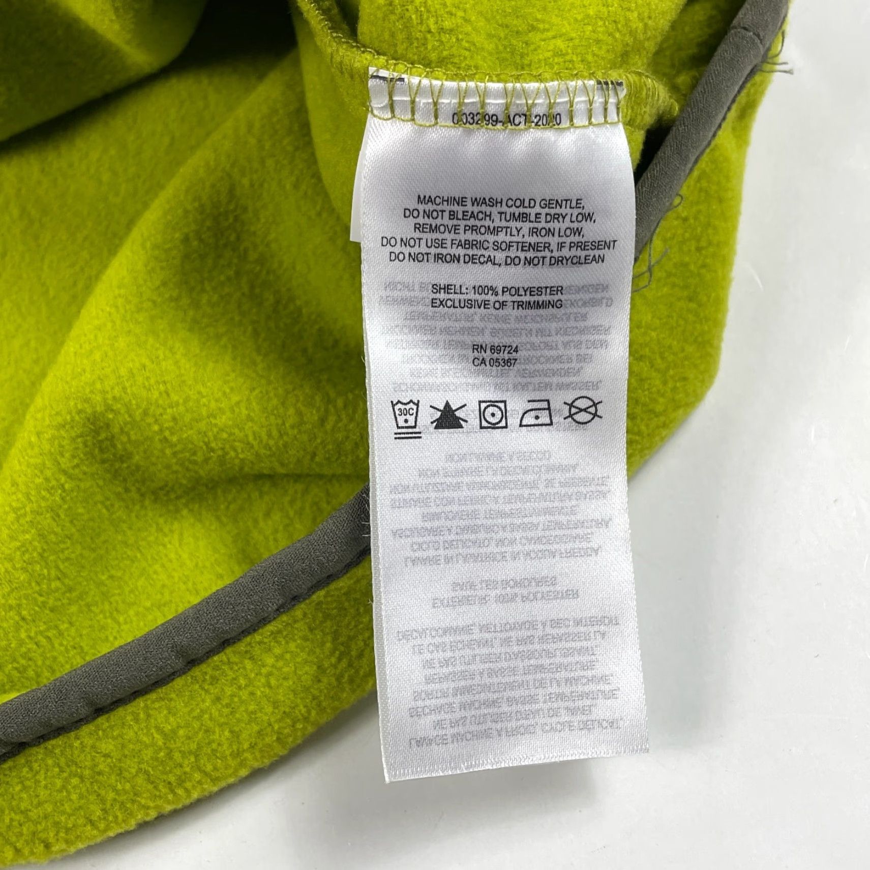 Vintage Columbia Sweater Men L Green 1/4 Snap Fleece Pullover Outdoor Hiking Skiing Casual Travel Workwear Long Sleeve Mock Neck Regular Fit Size US L / EU 52-54 / 3 - 7 Thumbnail