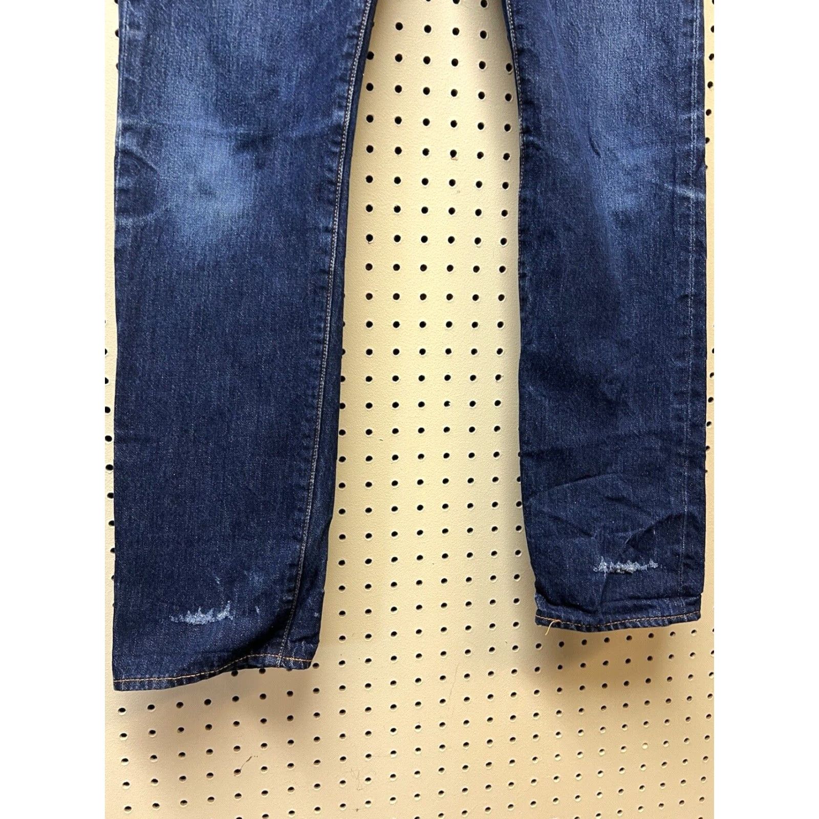 Levi's VINTAGE Levi’s 501 Jeans Distressed Button Fly Blue Denim 29x31 Medium Wash Regular Mens Size US 29 - 7 Thumbnail