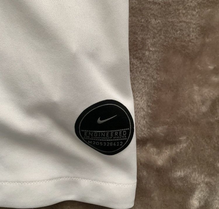 Nike Jersey kante chelsea Size US S / EU 44-46 / 1 - 7 Thumbnail