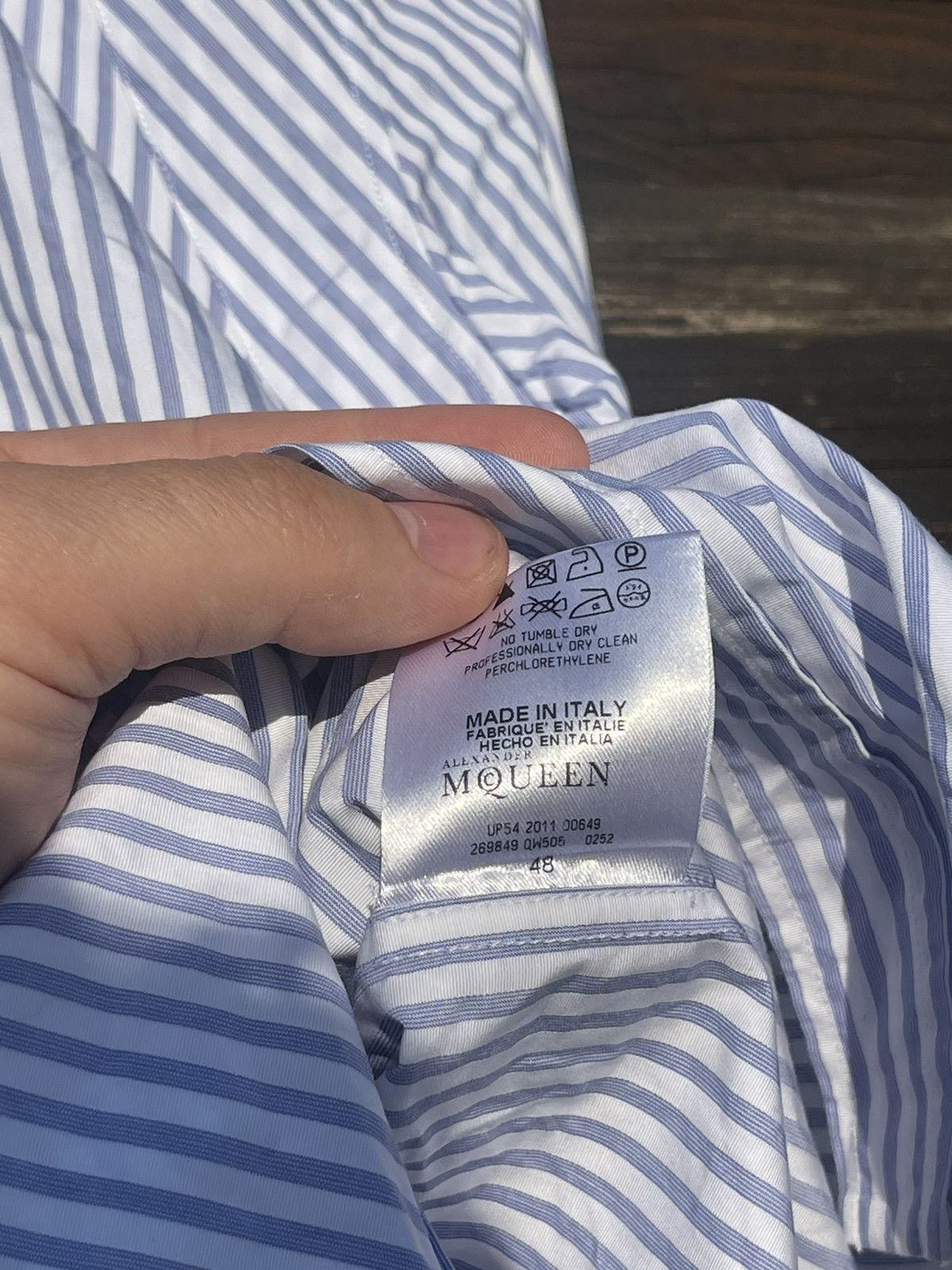 Alexander McQueen NWT 2011 Alexander McQueen bondage belt striped blue shirt Size US M / EU 48-50 / 2 - 7 Thumbnail