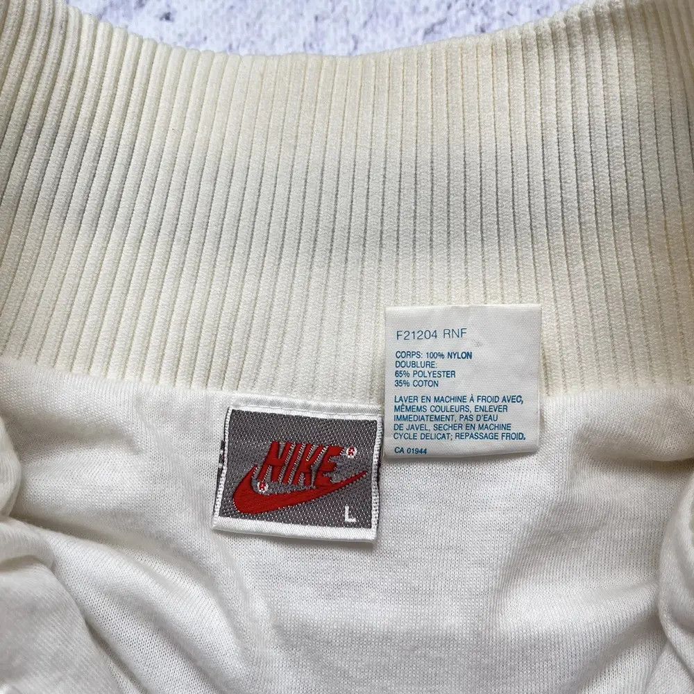 Nike NIKE 90s USA Retro Logo Nylon Track Bomber Top Jacket L Size US L / EU 52-54 / 3 - 11 Thumbnail