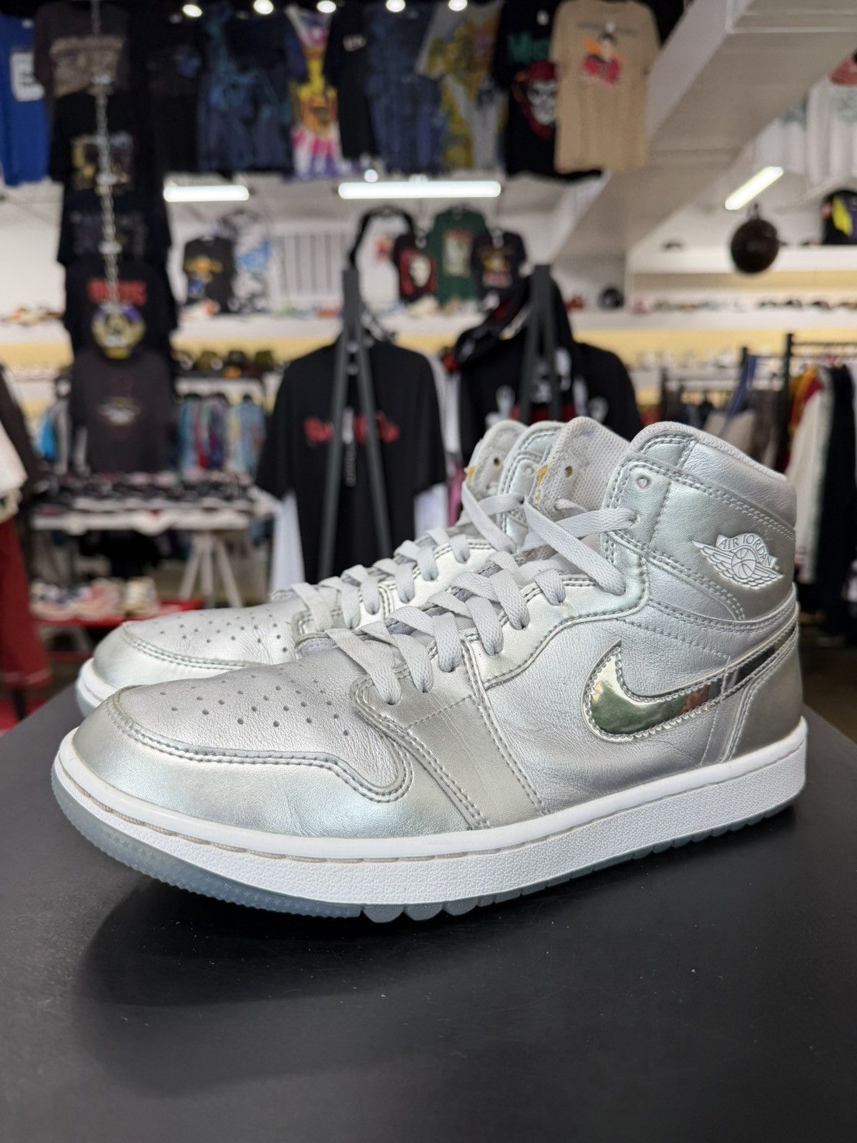 Jordan Brand Jordan 1 Golf Gift Giving Pack Size 8.5 (2023) Size US 8.5 / EU 41-42 - 1 Thumbnail