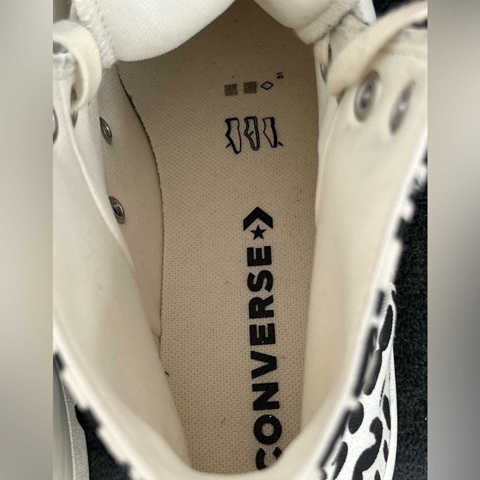 Converse Women’s Converse CTAS Lugged High Top Lift Animal Print Size US 8.5 / IT 38.5 - 8 Thumbnail