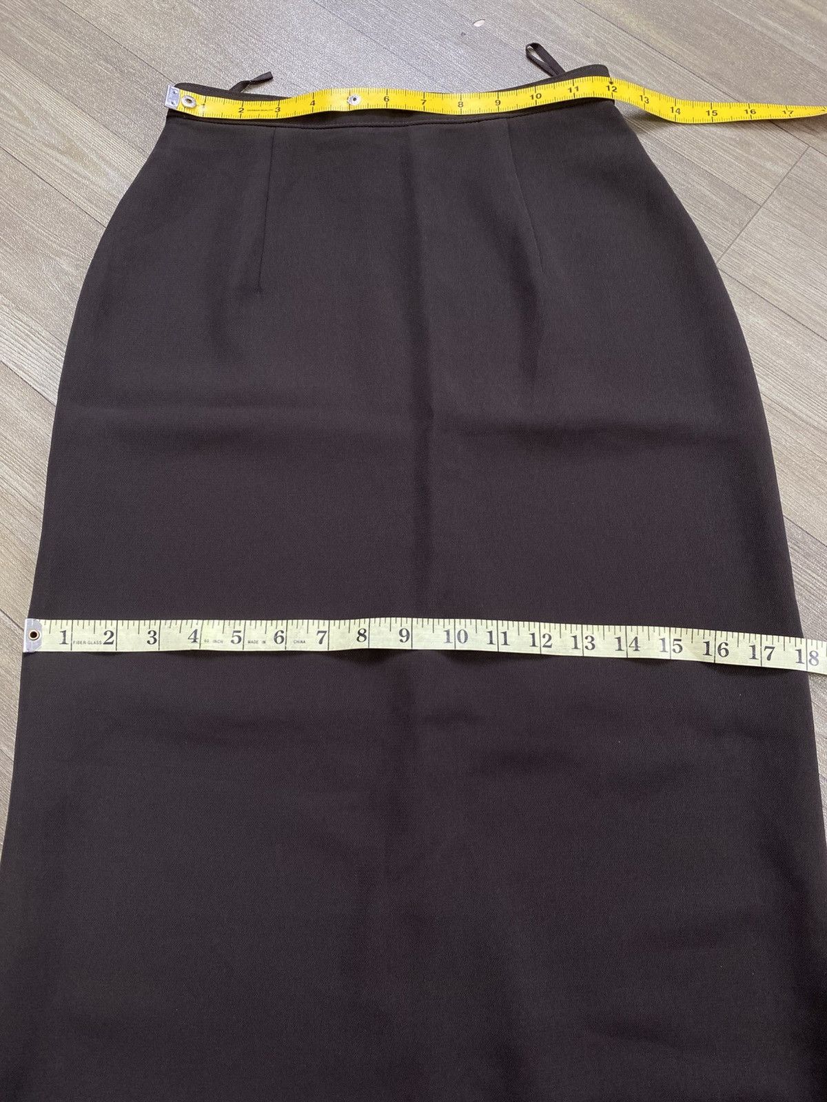 Tricot Comme des Garcons AD1993 Vintage Tricot Comme des Garcons CDG Brown Midi Skirt Size 26" / US 2 / IT 38 - 15 Thumbnail