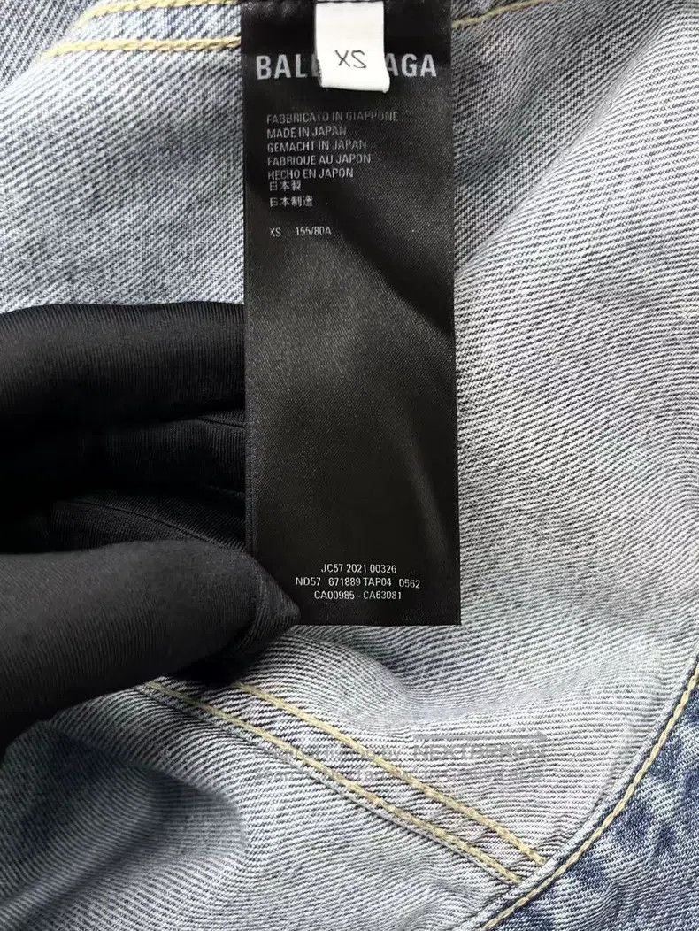 Balenciaga Balenciaga Light Blue Washed Distressed Embroidered Letter Size US XS / EU 42 / 0 - 6 Thumbnail
