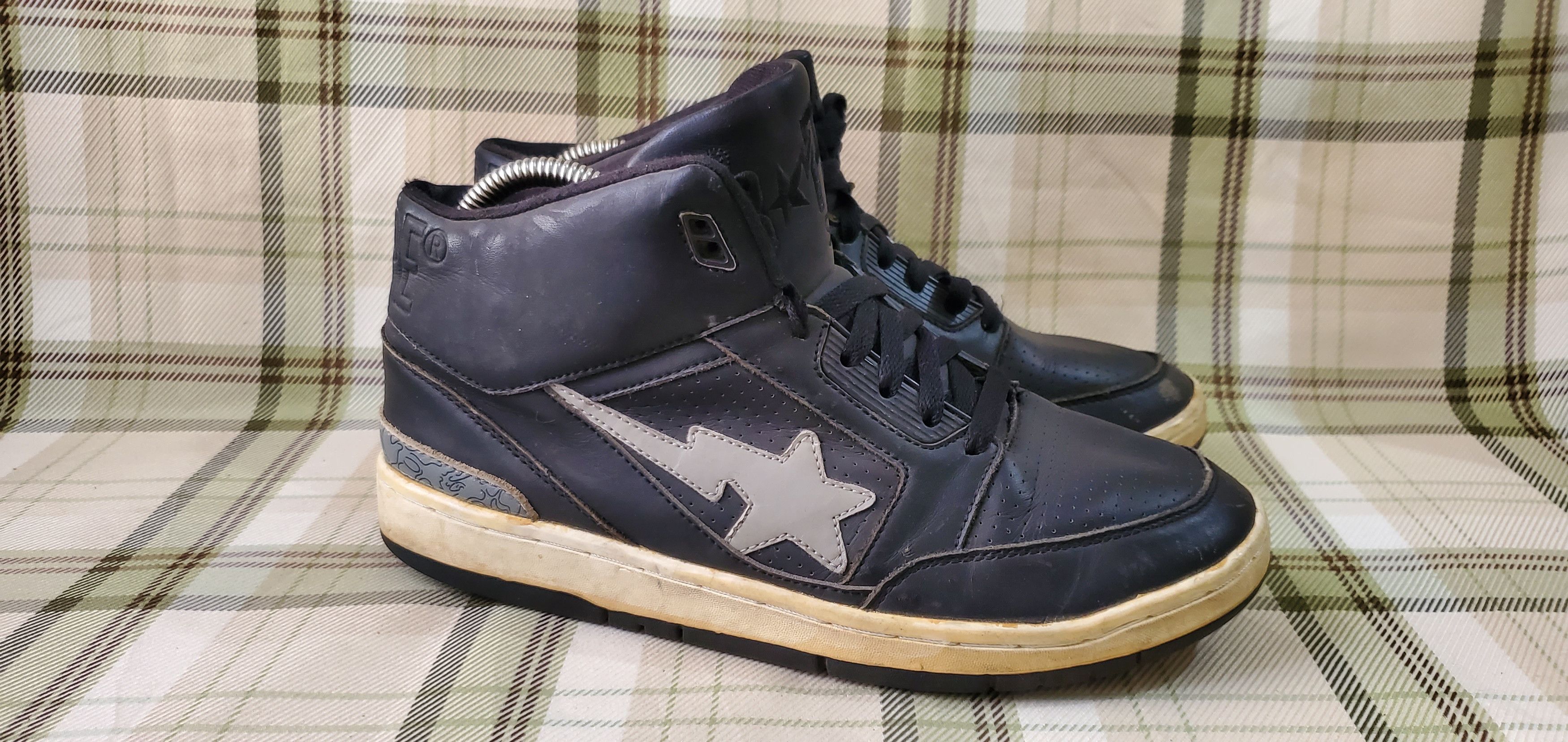 Bape Bape A Bathing Ape Hi Top Classic Sneakers Size US 9 / EU 42 - 3 Thumbnail