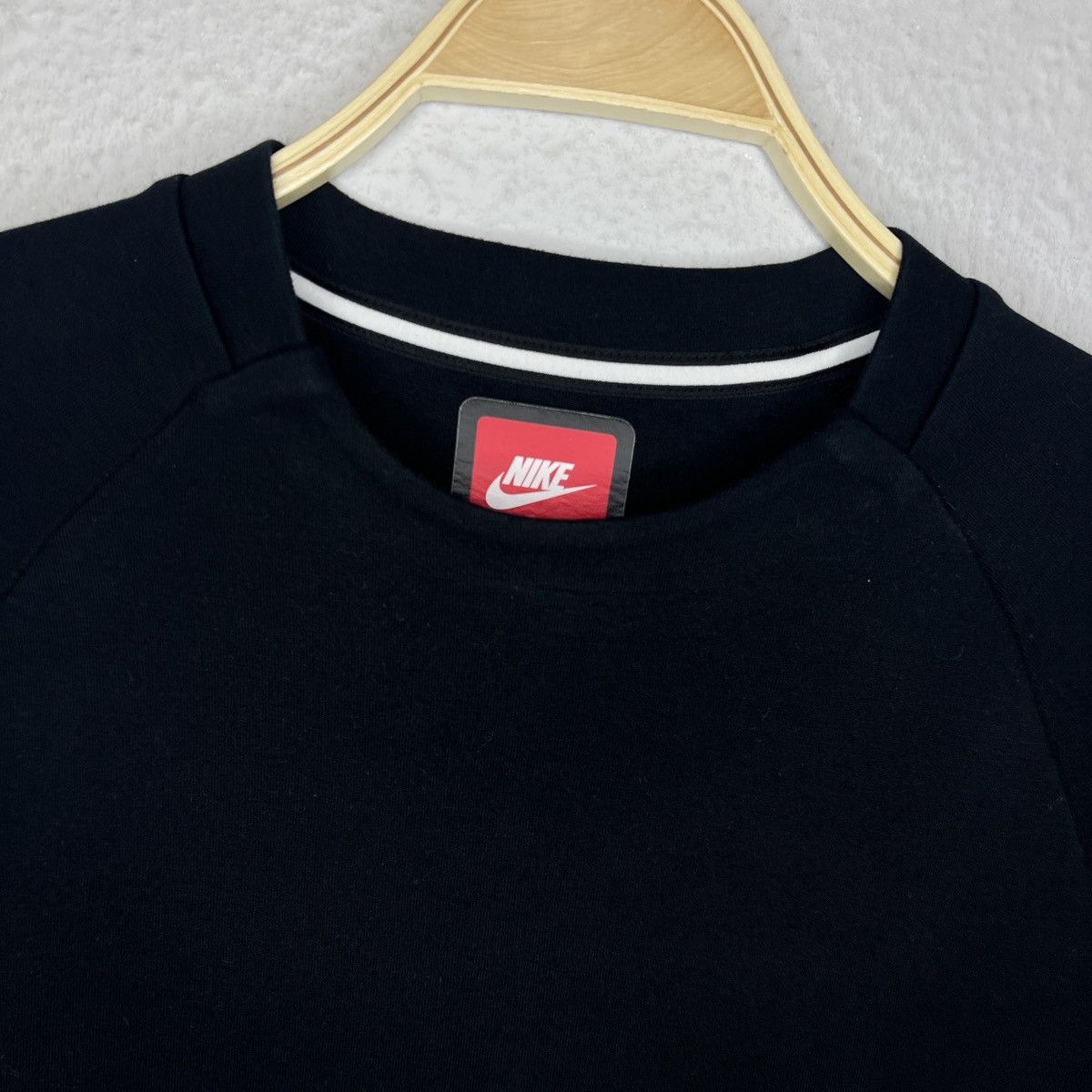 Nike Nike Tech Fleece Sweatshirt Crewneck Black Logo Size US M / EU 48-50 / 2 - 4 Thumbnail
