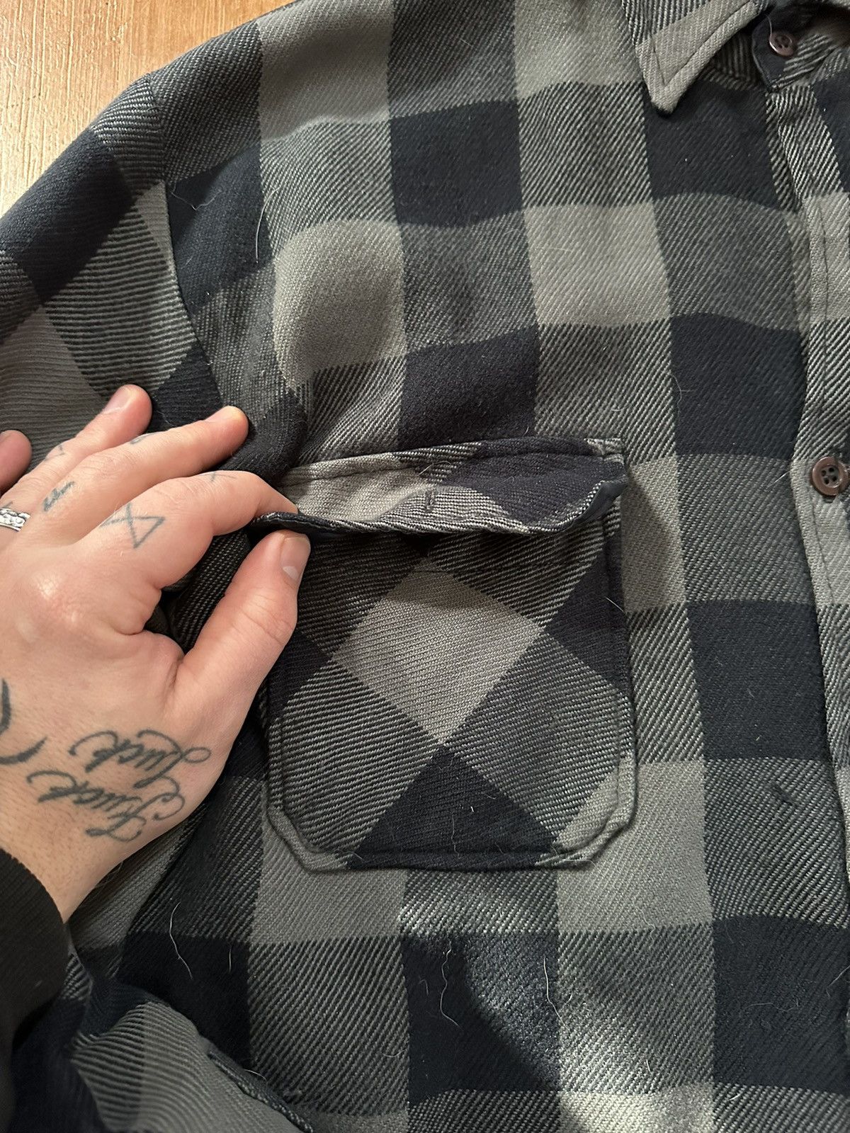 Vintage Vintage distressed quilted flannel plaid button up Size US M / EU 48-50 / 2 - 6 Thumbnail