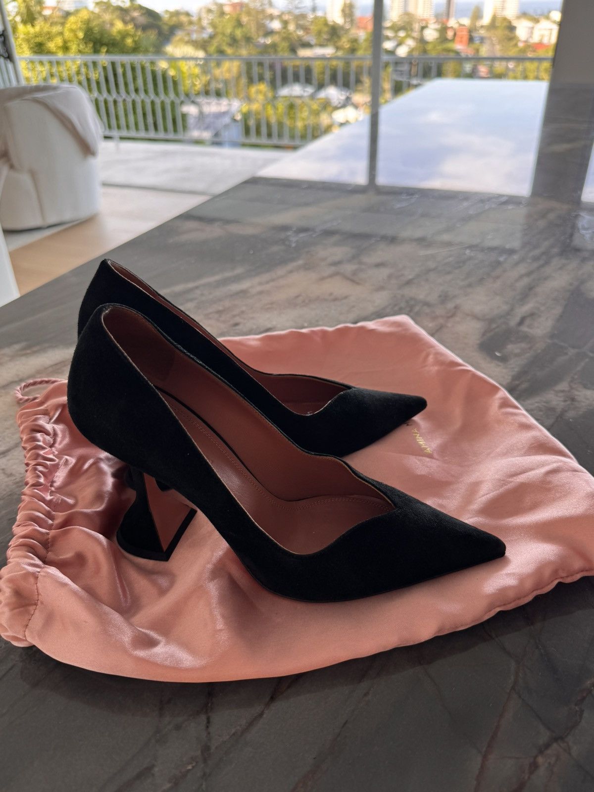 Amina Muaddi Amina Muaddi Ami heels size 36 Size US 6 / IT 36 - 3 Thumbnail