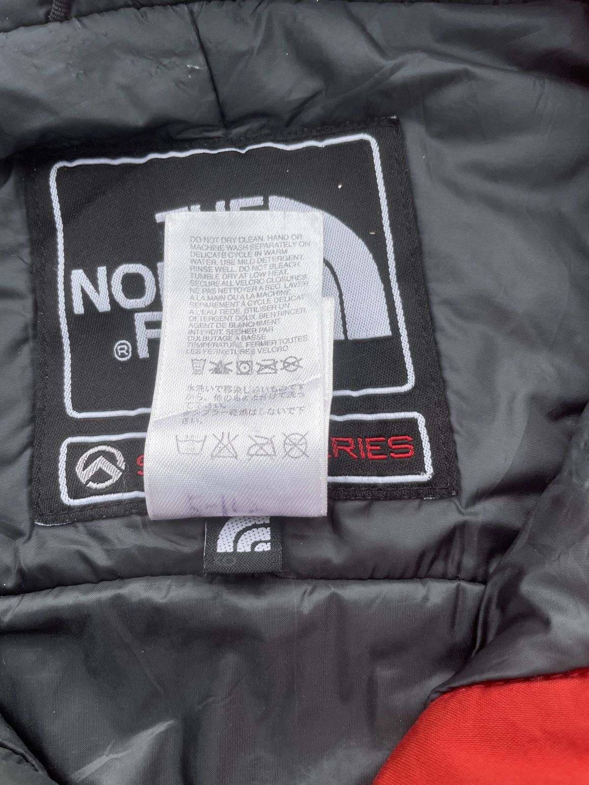 The North Face The north face hyvent Size US L / EU 52-54 / 3 - 12 Thumbnail