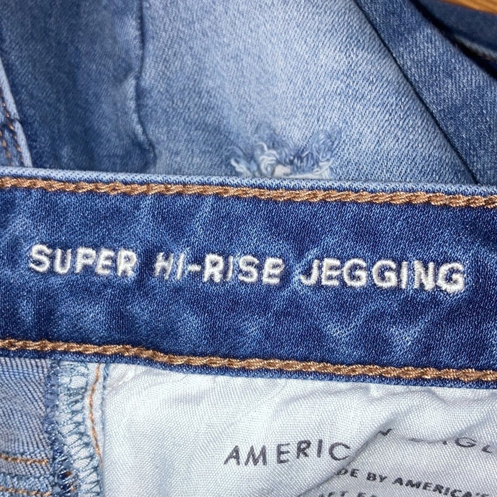 American Eagle Outfitters American Eagle Super High Rise Distressed Skinny Jeans Sz 0 Size 25" / US 0 / IT 36 - 6 Thumbnail