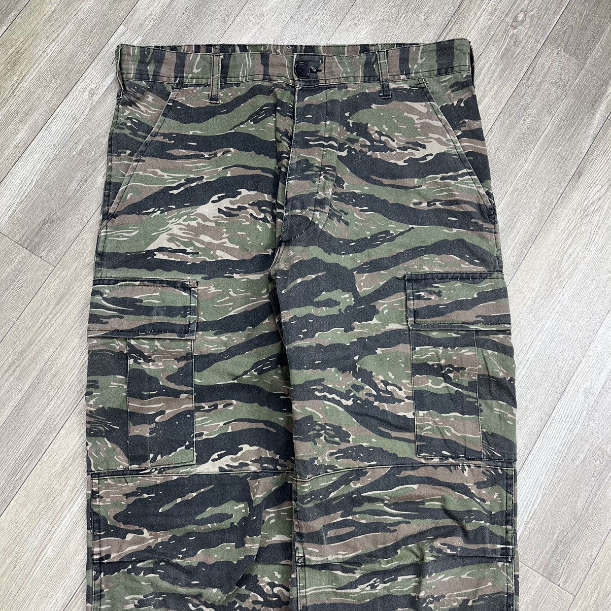 Vintage Vintage Rotcho BDU Camouflage Tiger Stripe Cargo Pants Size US 33 - 4 Thumbnail