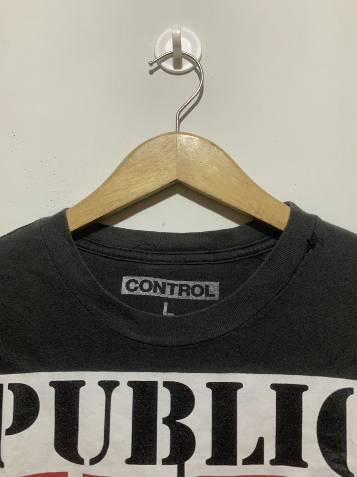 Public Enemy Vintage Public Enemy Tee Size US L / EU 52-54 / 3 - 6 Thumbnail