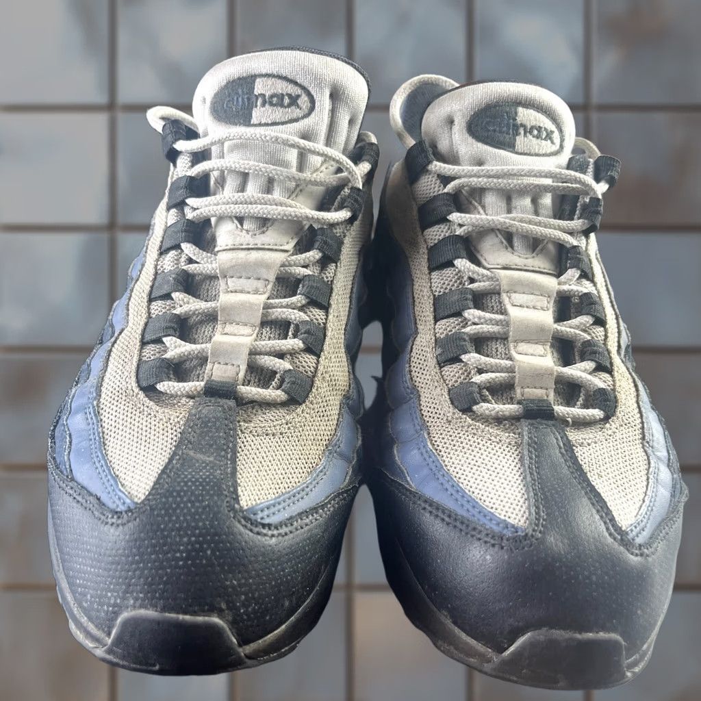 Nike Nike Air Max 95 2019 Black Dark Grey White Mens Size 9.5 Sneaker Casual Activewear Shoes 90s Pattern Camouflage Size US 10 / EU 43 - 1 Thumbnail