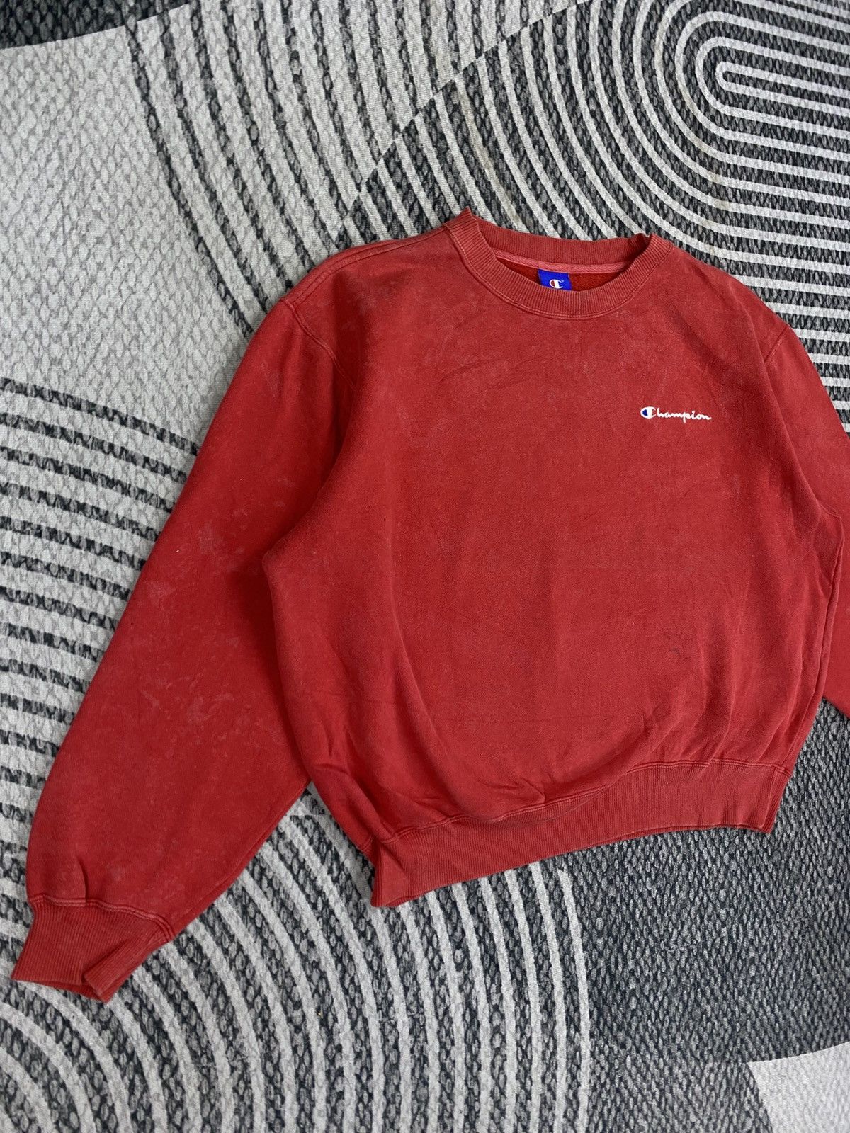 Champion Vintage Champion Red Small Logo Crewneck Sweatshirt Size US L / EU 52-54 / 3 - 3 Thumbnail