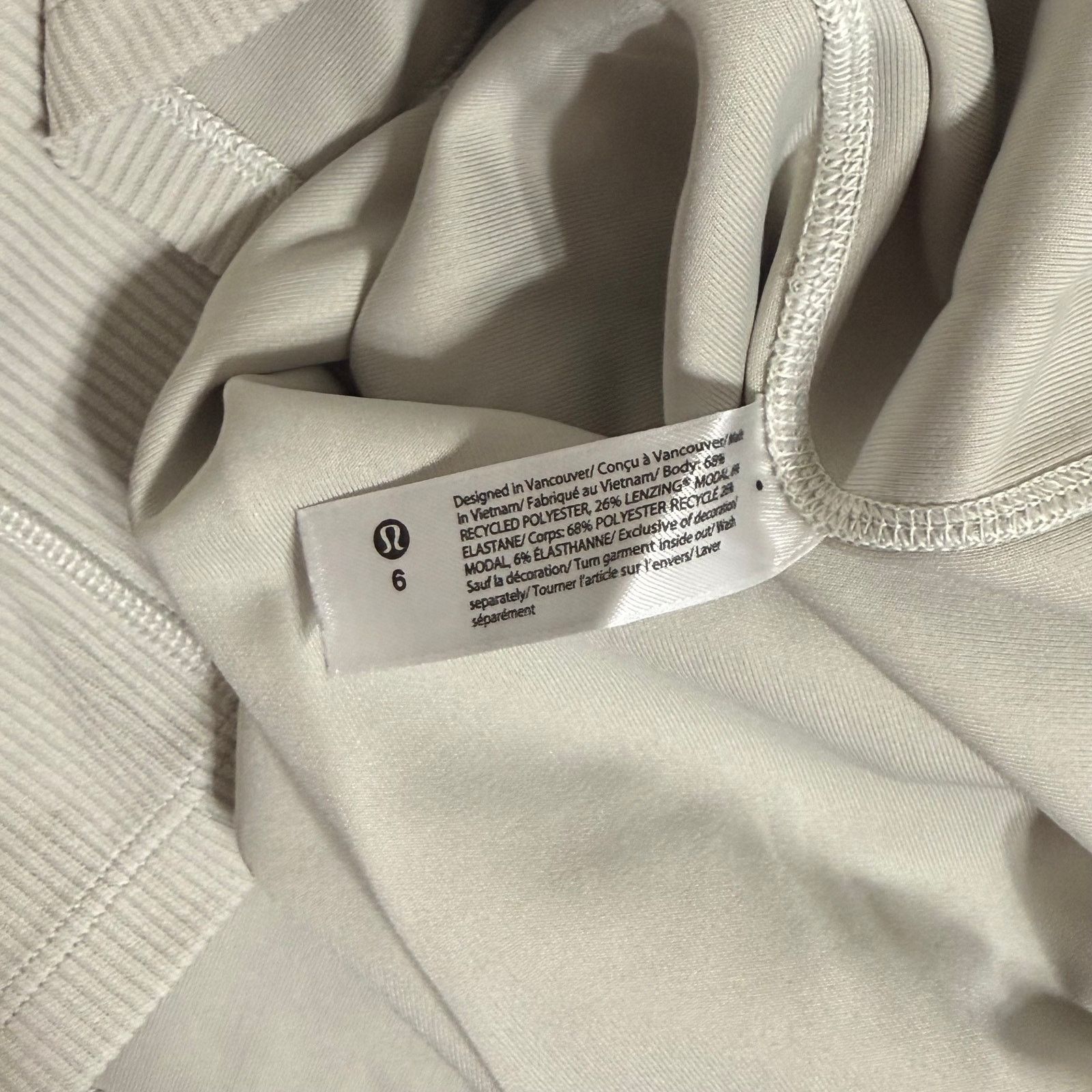Lululemon Lululemon White Ribbed Performance Tee | Sz 6 Size M / US 6-8 / IT 42-44 - 6 Thumbnail