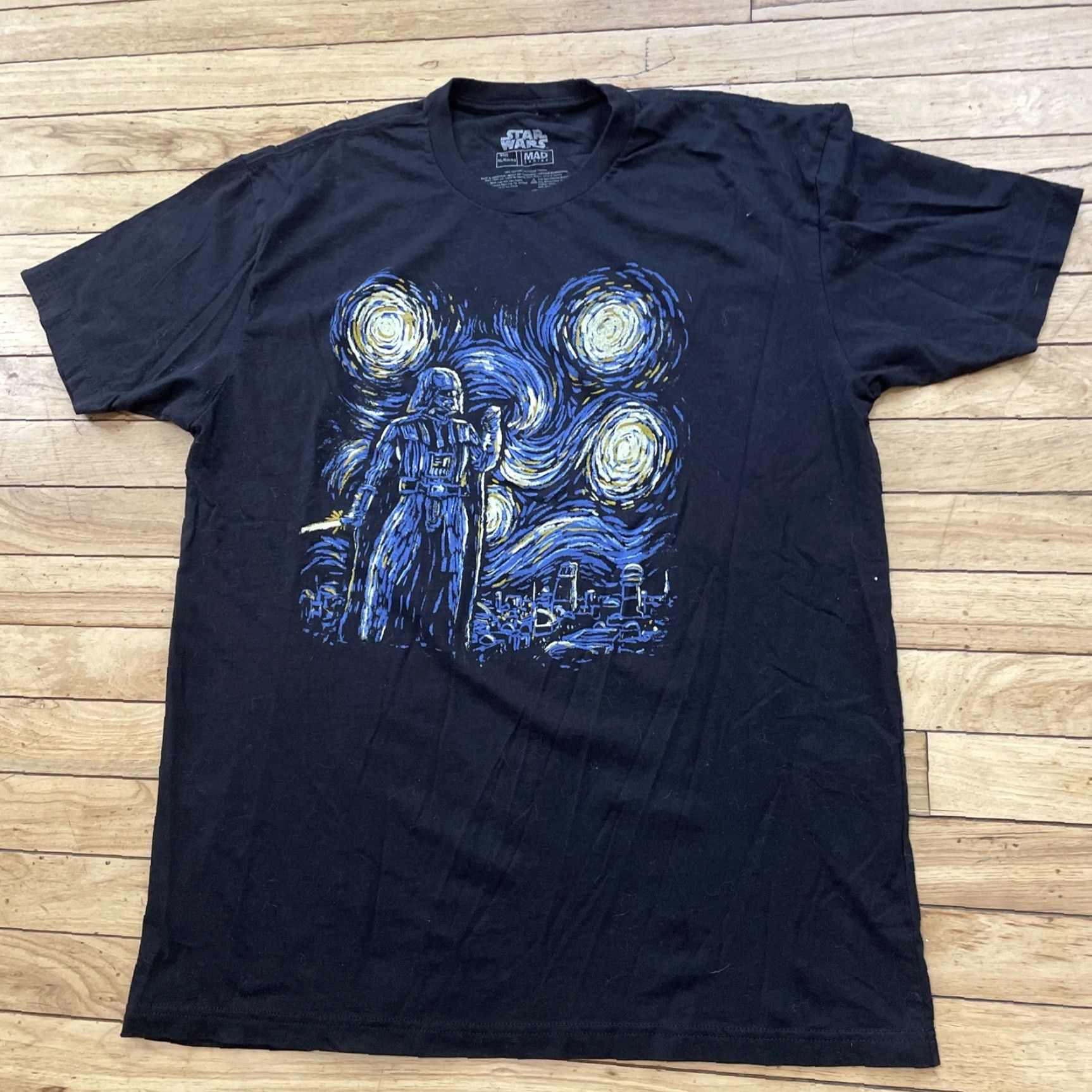 Mad Engine STAR WARS MAD ENGINE Shirt Men XL Black Darth Vader Graphic Starry Night VanGogh Size US XL / EU 56 / 4 - 3 Thumbnail