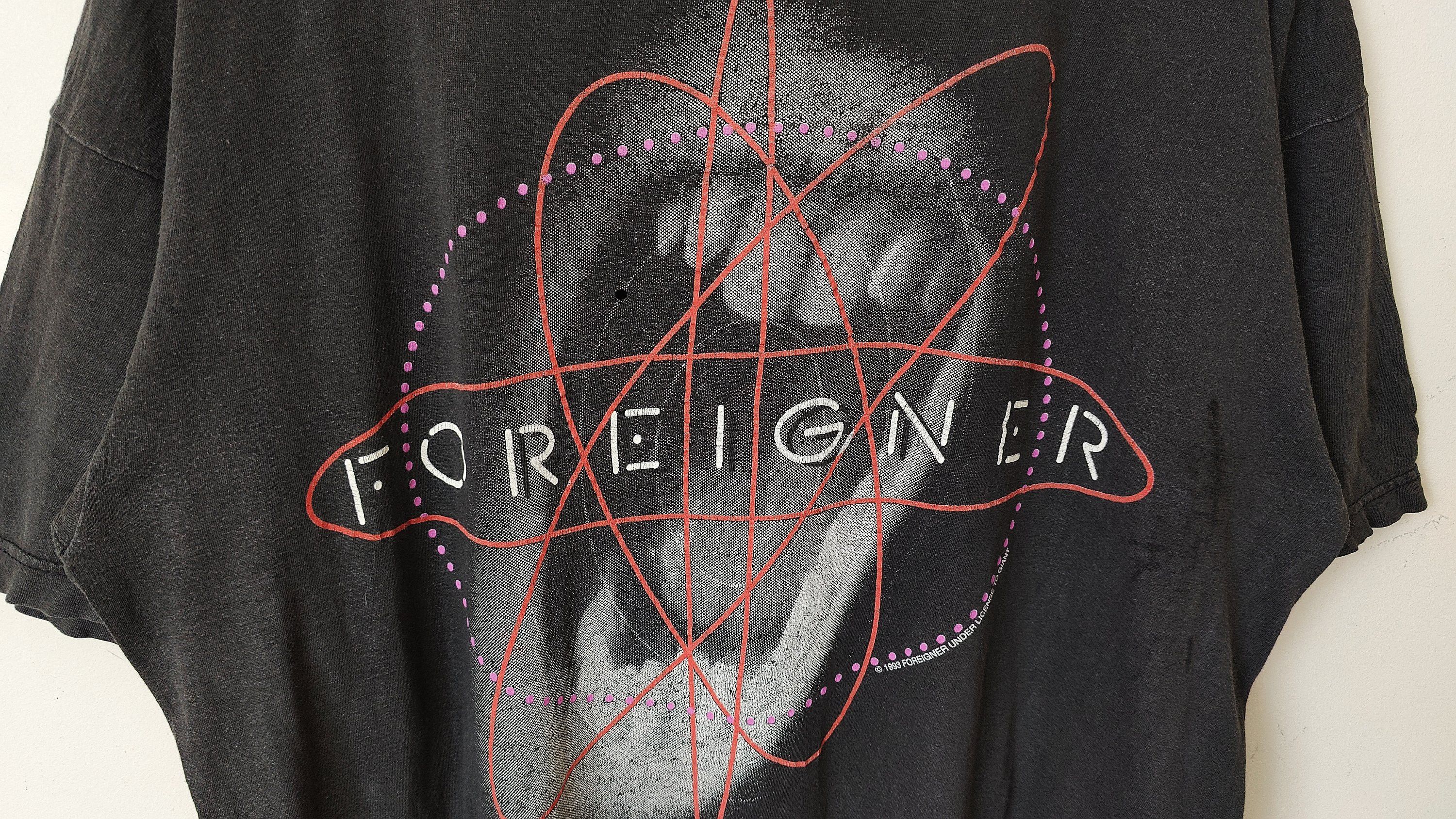 Band Tees × Vintage Foreigner 1993 World Tour Vintage VTG 90s Tshirt Size US L / EU 52-54 / 3 - 3 Thumbnail