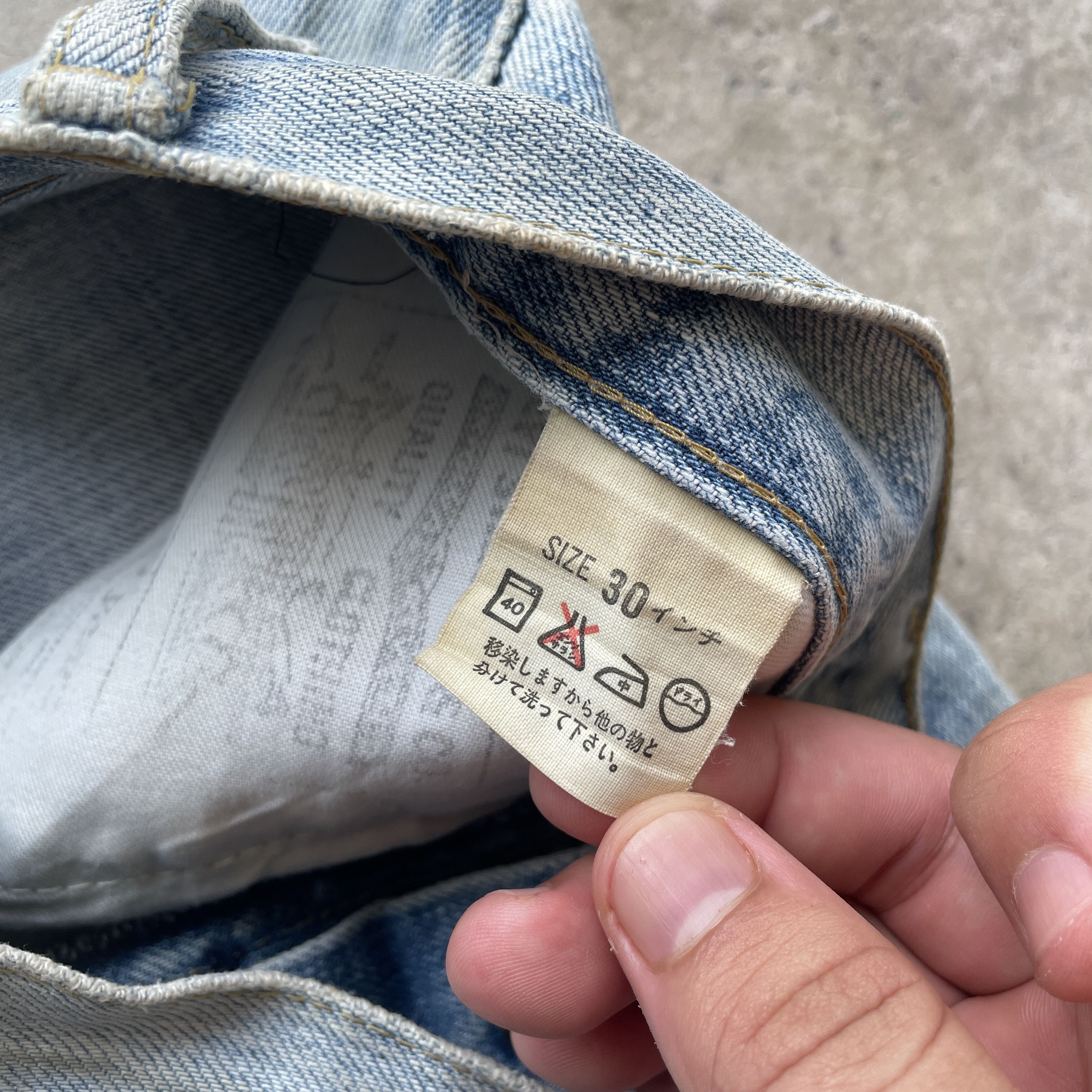 Levi's × Vintage VINTAGE LEVI’S BIG E FADED WASH DISTRESSED BUCKLE JEANS PANT Size US 29 - 9 Thumbnail