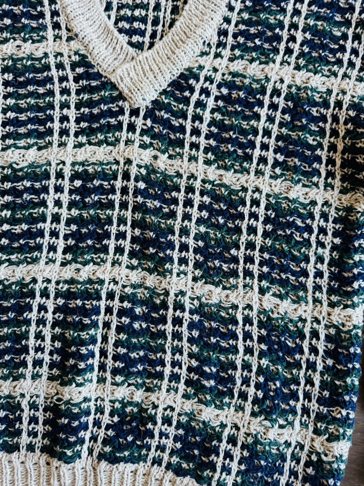 Vintage Vintage Knit sweater Bonner of Ireland v-neck linen blend Size US M / EU 48-50 / 2 - 4 Thumbnail