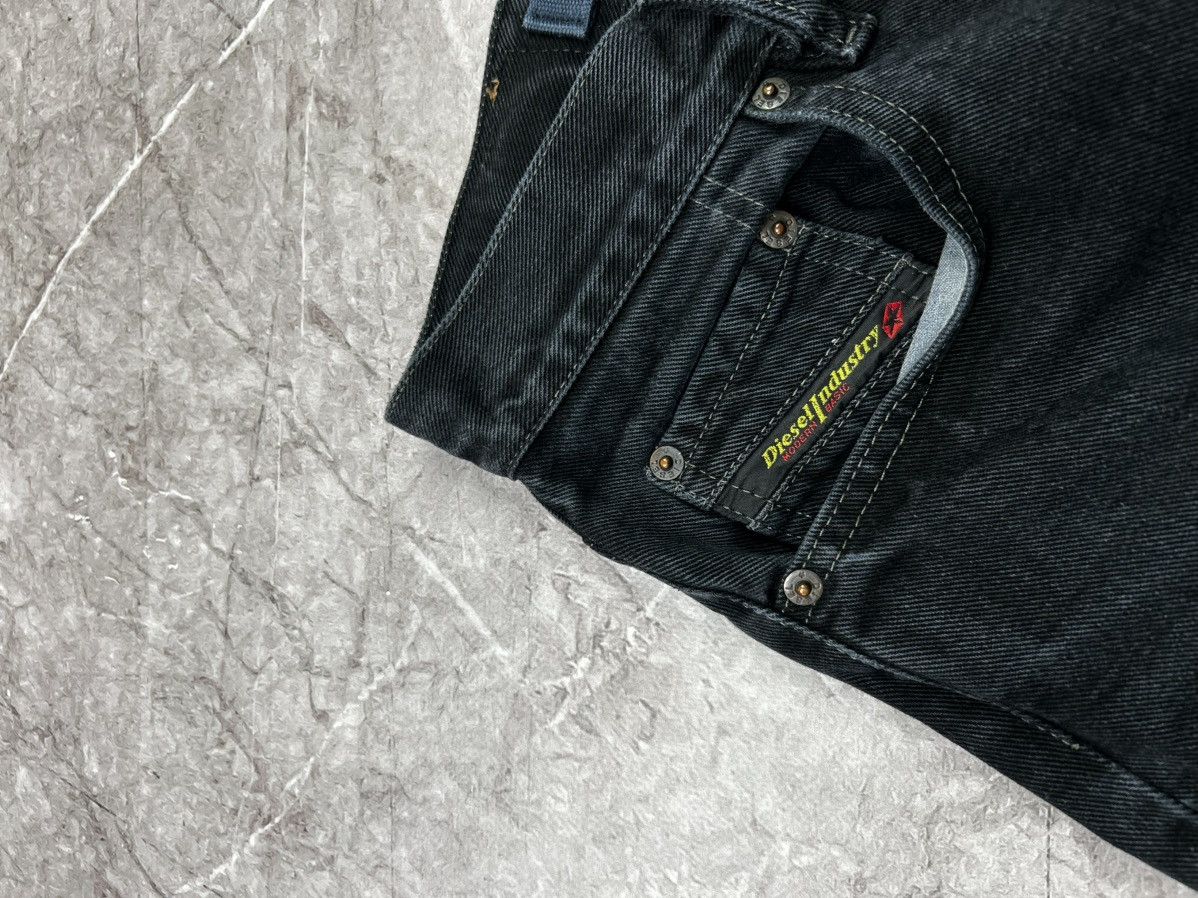 Diesel Pants Diesel Vintage Black Jeans Denim Luxury Y2k Baggy Fit Size US 30 / EU 46 - 15 Thumbnail
