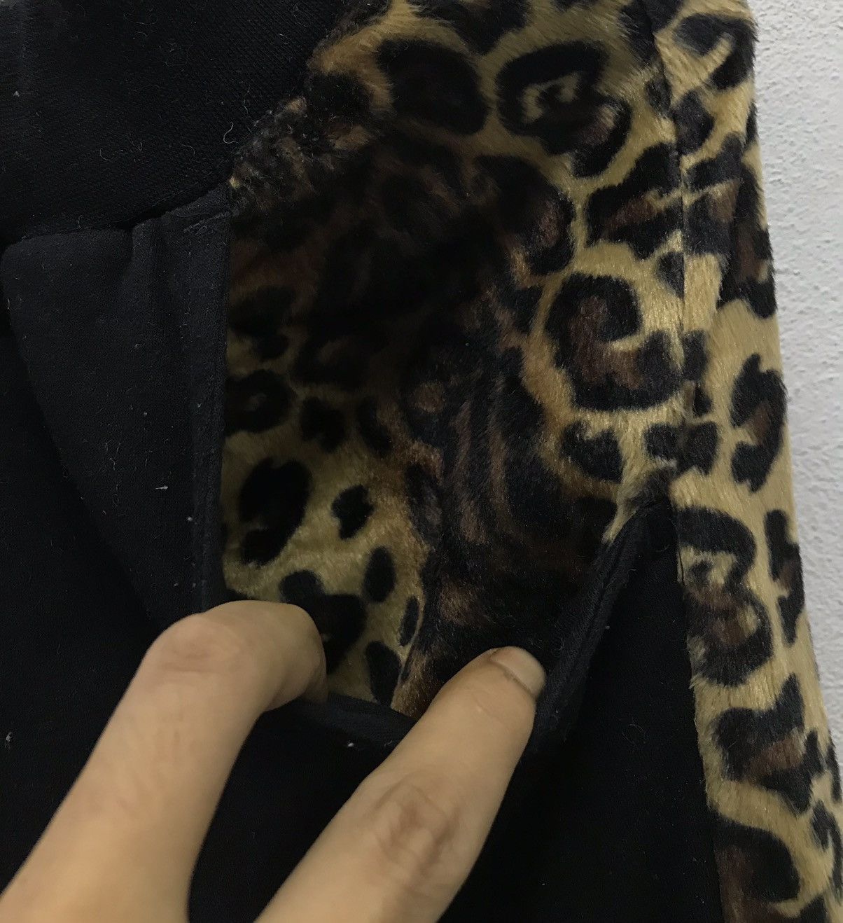 Japanese Brand × Vintage Vintage Leorpard Pattern Pants Size US 27 - 6 Thumbnail