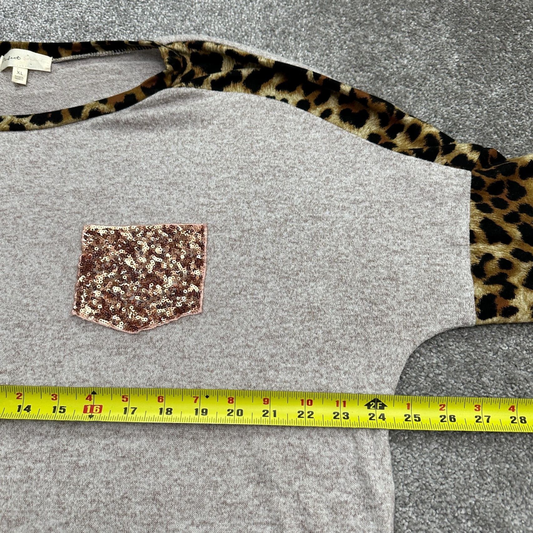 Vintage Perfect Peach Blouse Womens XL Gray Leopard Long Sleeve Round Neck Sequin Size XL / US 12-14 / IT 48-50 - 7 Thumbnail
