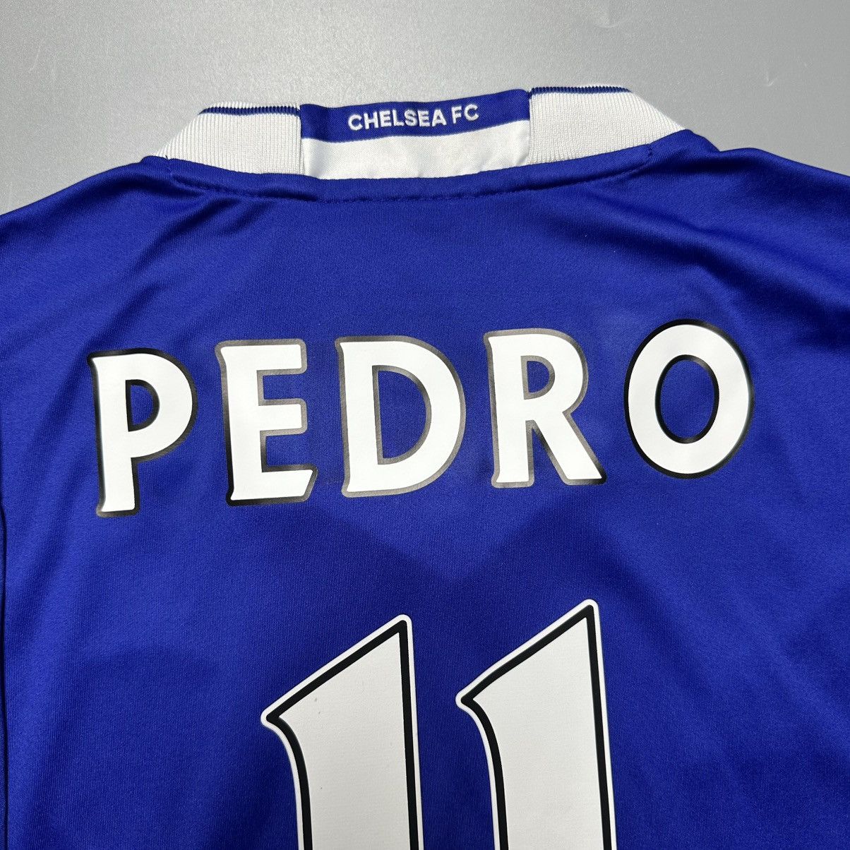 Vintage CHELSEA ADIDAS 2016/2017 FOOTBALL HOME JERSEY #11 PEDRO Size US M / EU 48-50 / 2 - 11 Thumbnail