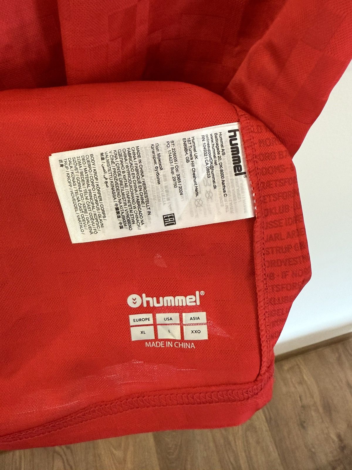 Hummel Hummel Denmark 2024/25 Home Jersey - Euro 2024 Edition Size US XL / EU 56 / 4 - 5 Thumbnail