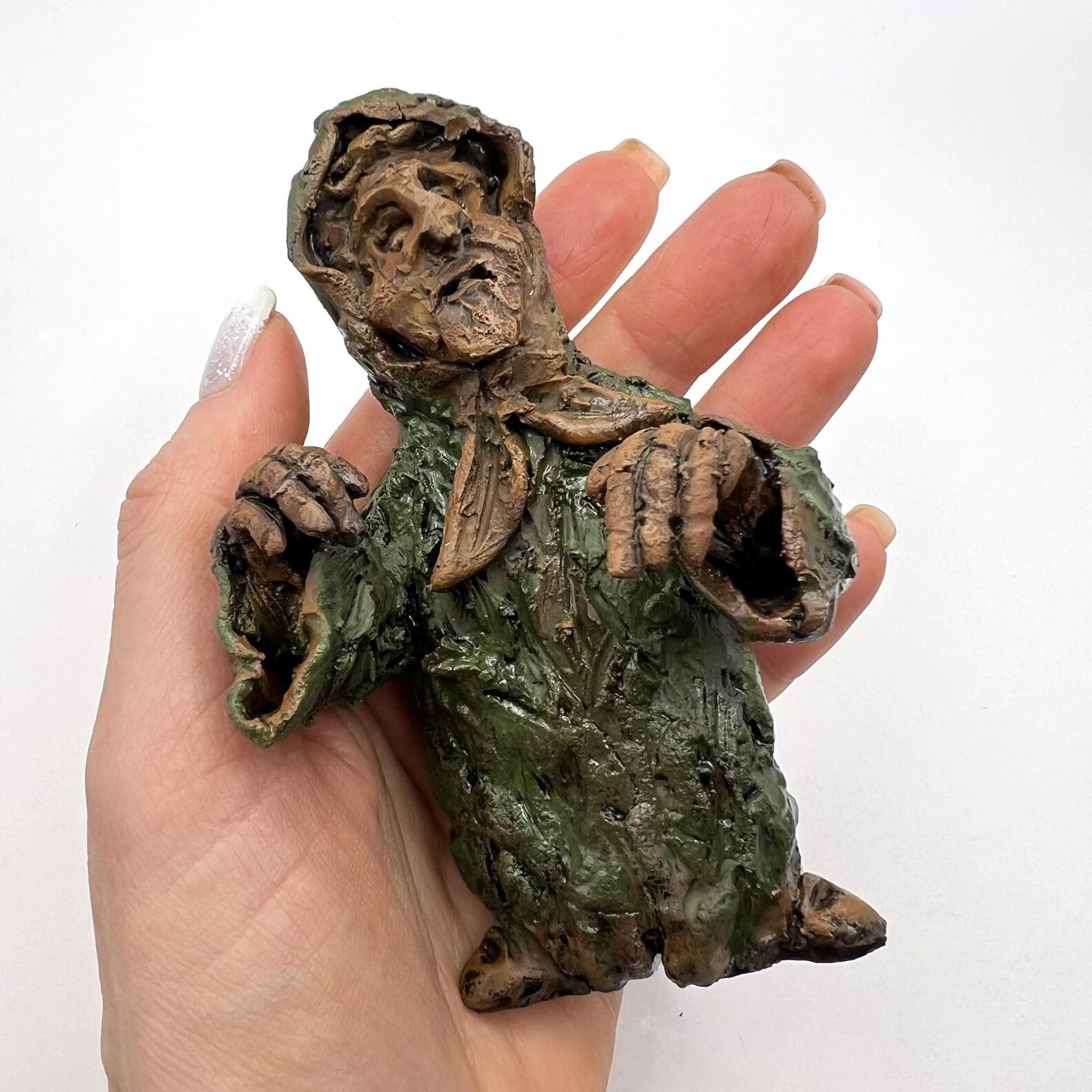 Vintage Art Ceramic Figurine Granny Scary Character USSR Cartoon Size ONE SIZE - 3 Thumbnail
