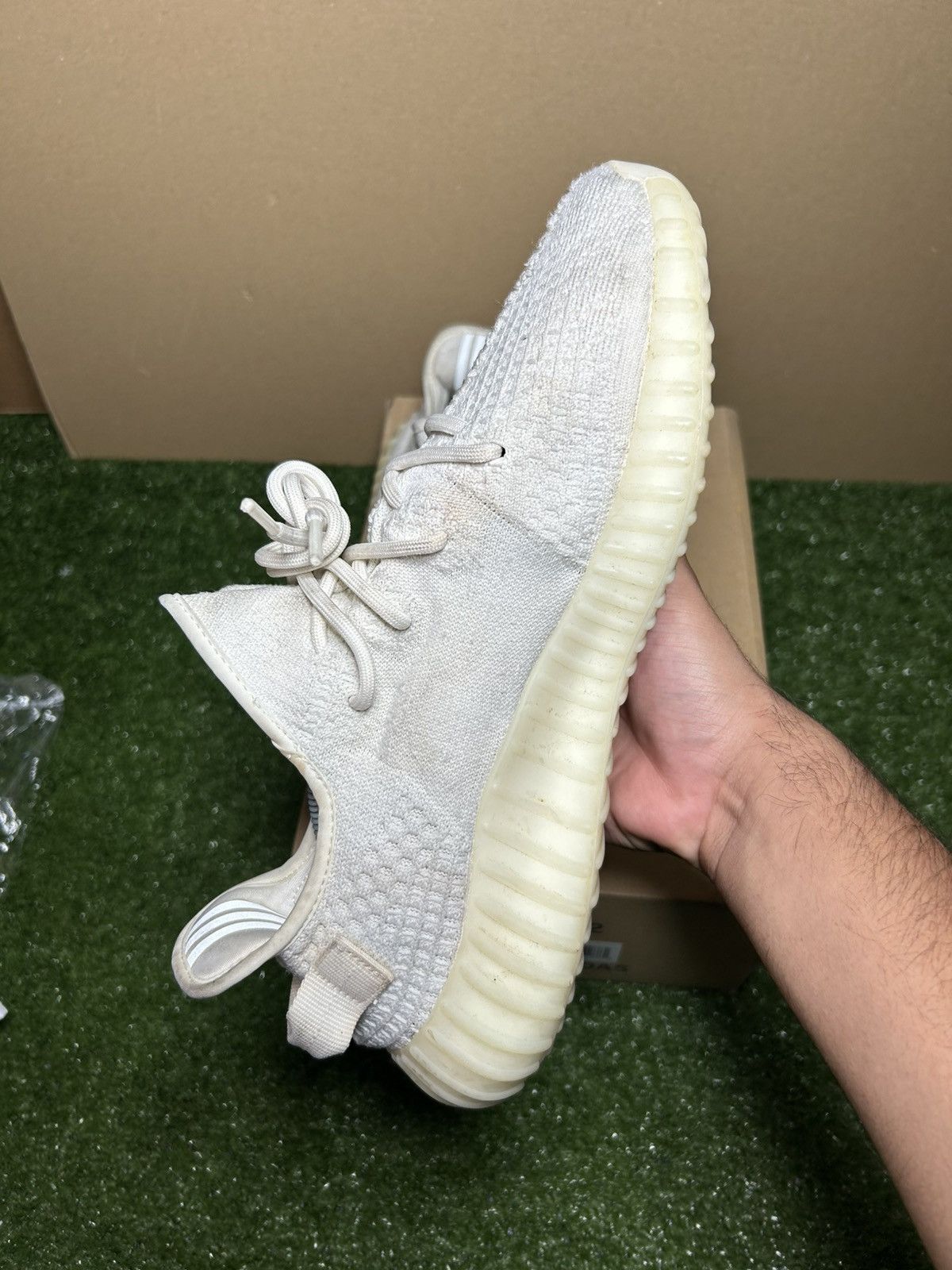 Yeezy Yeezy 350 bone Size US 12 / EU 45 - 4 Thumbnail