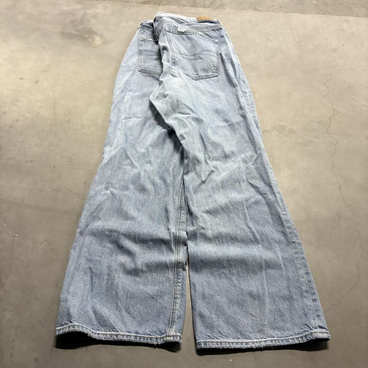 Vintage Crazy Vintage Y2K/2000s Baggy Bootcut Ripped Light Blue Wash Denim Jeans! Size US 34 / EU 50 - 6 Thumbnail