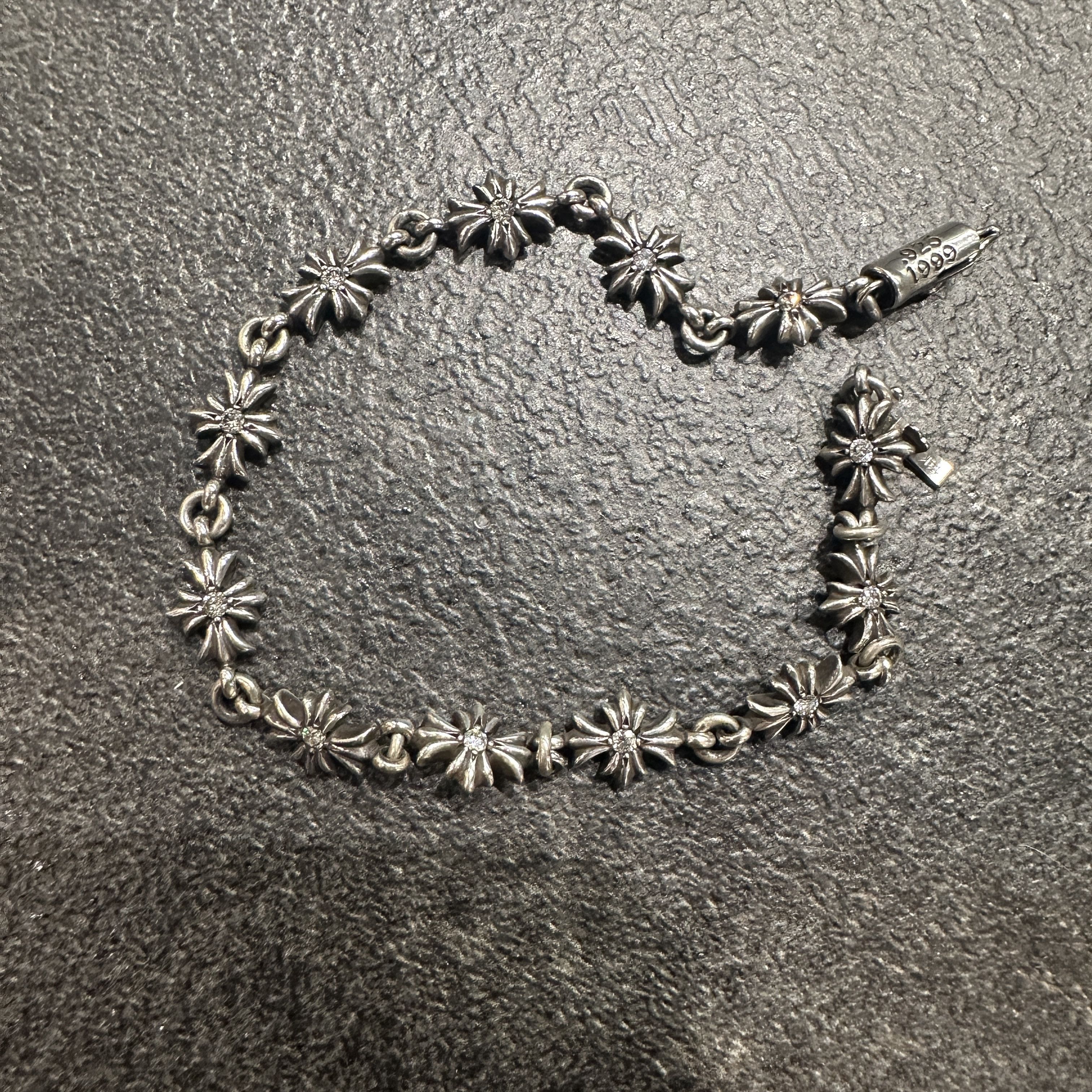 Chrome Hearts Chrome Hearts Silver Diamonds Tiny E Bracelet Size ONE SIZE - 11 Thumbnail