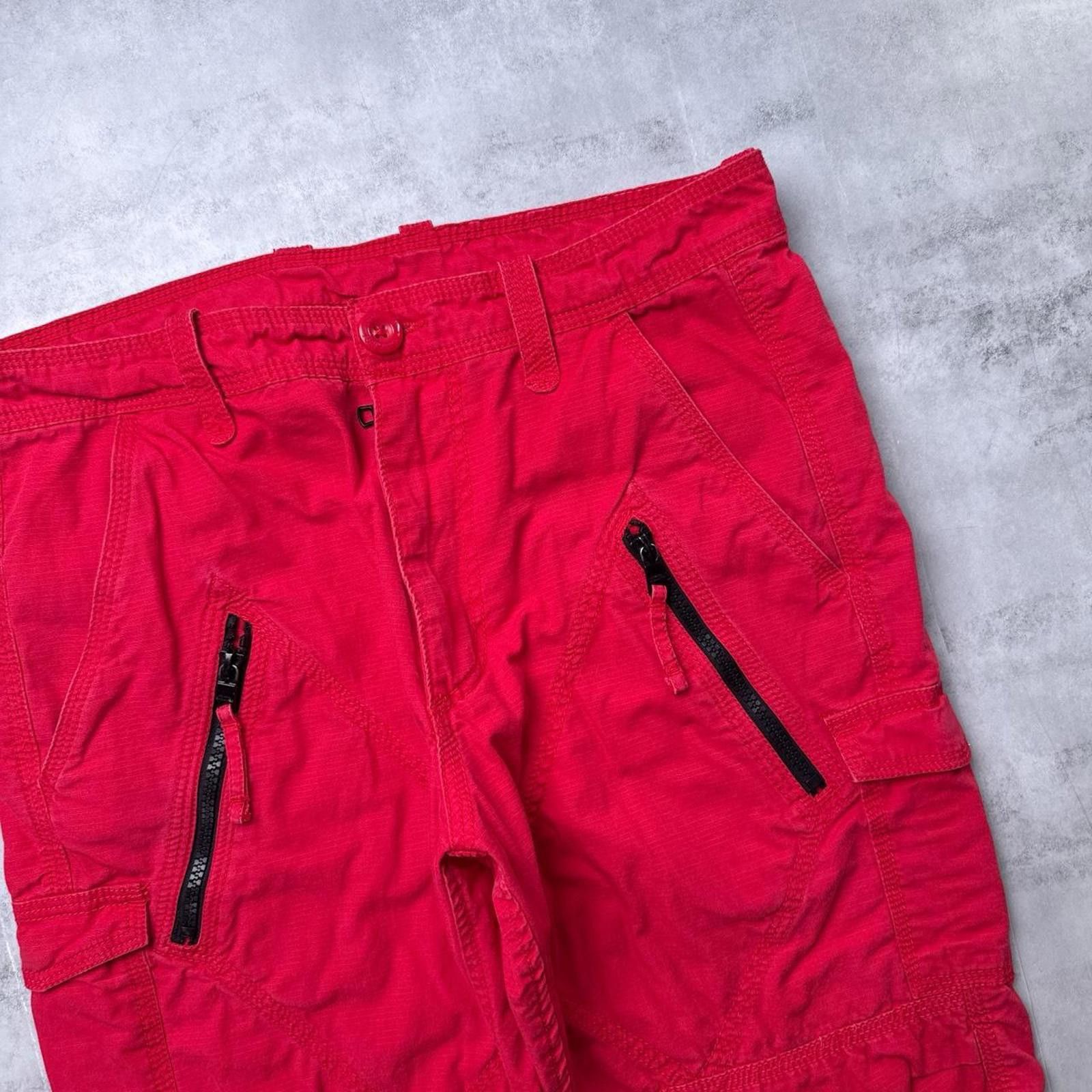 Armani Exchange Y2K Armani Exchange Cargo 00s Red Zipper Pockets Shorts Size US 29 - 6 Thumbnail
