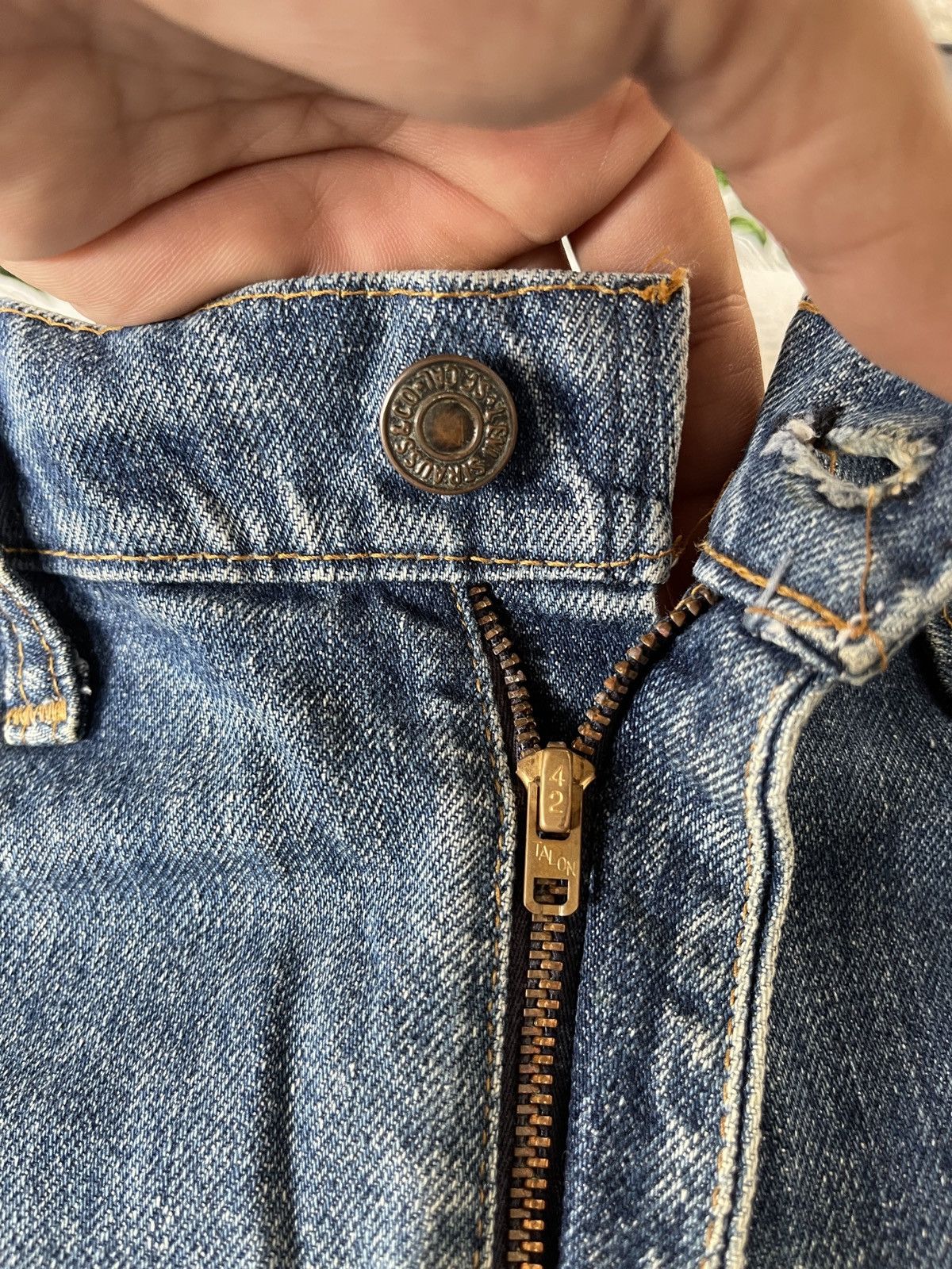 Levi's VINTAGE80’s🔥LEVI’S 517🔥646 Distressed Flared Jeans 80’s Size US 34 / EU 50 - 12 Thumbnail