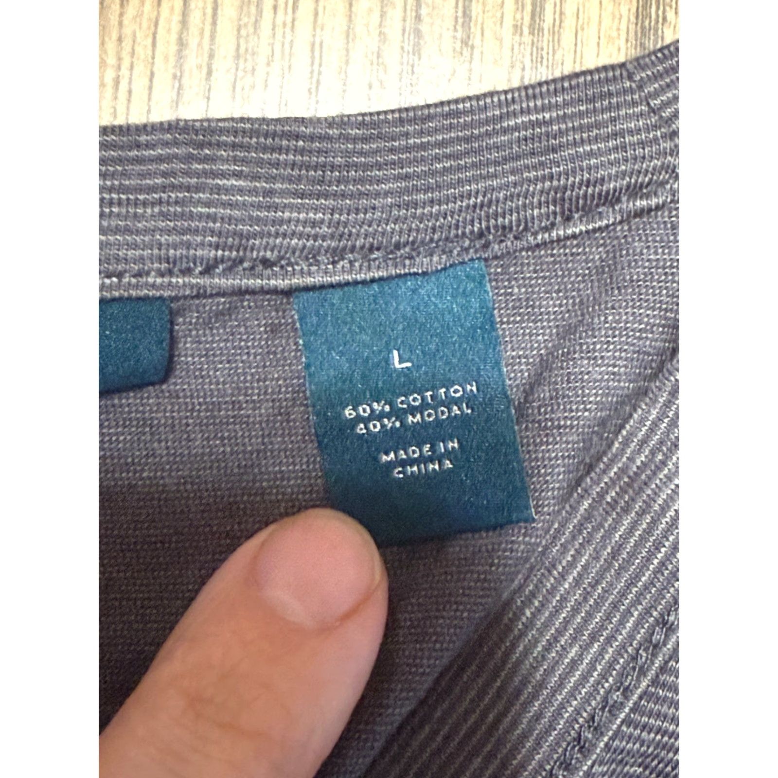 Perry Ellis Perry Ellis Shirt Men L Gray Long Sleeve V-neck Cotton Blend Regular Size US L / EU 52-54 / 3 - 6 Thumbnail