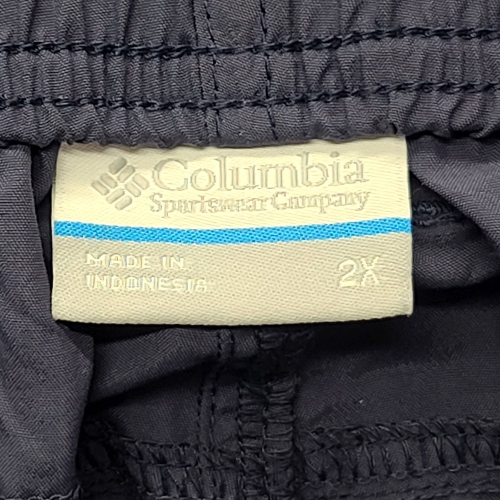 Vintage Columbia Shorts Mens 2XL Regular Fit Omni Shade 6" Inseam Outdoors Cargo Pocket Blue Nylon Microfiber Size US 39 - 3 Thumbnail