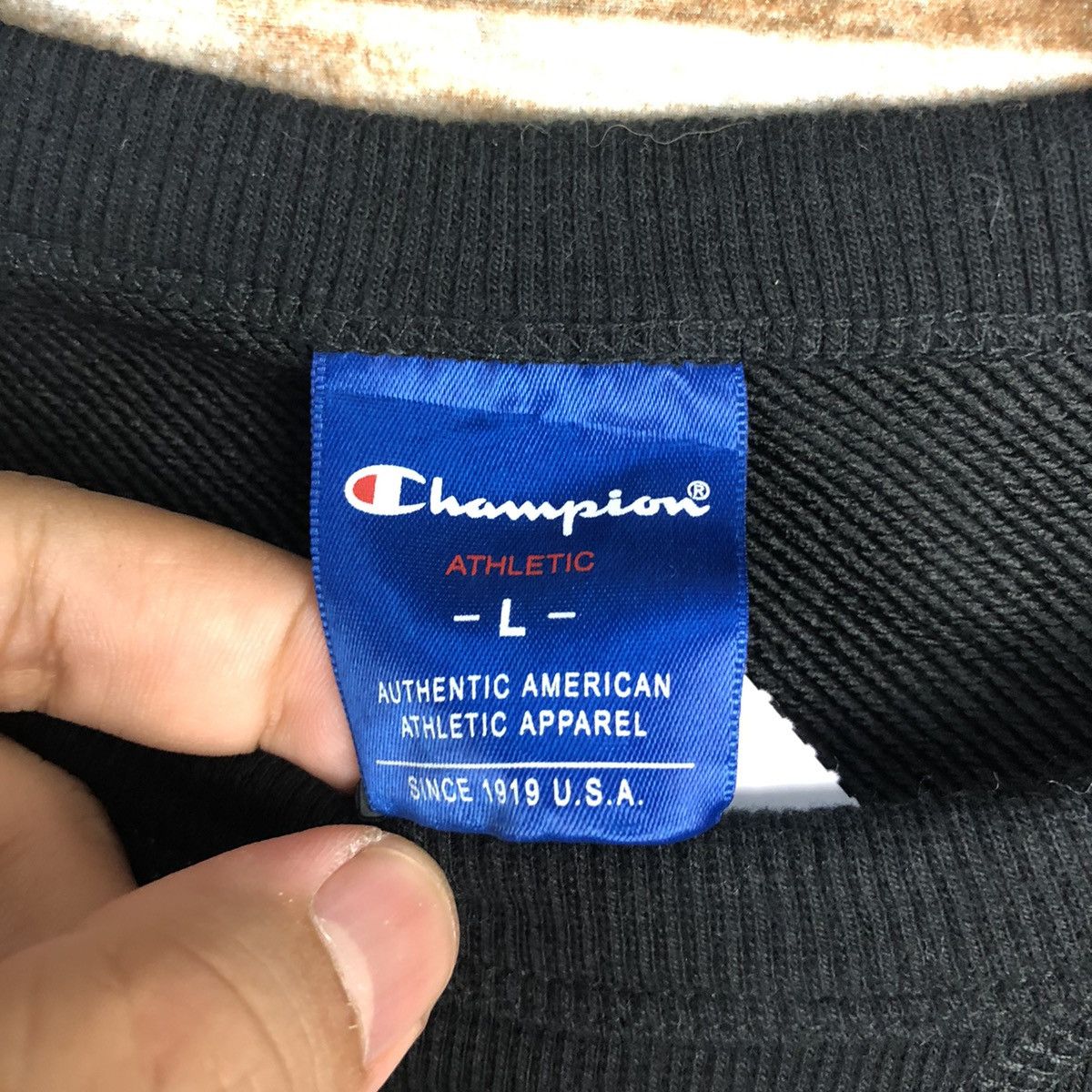 Champion × Vintage Champion vintage Black Sweatshirt #A2516 Size US S / EU 44-46 / 1 - 9 Thumbnail