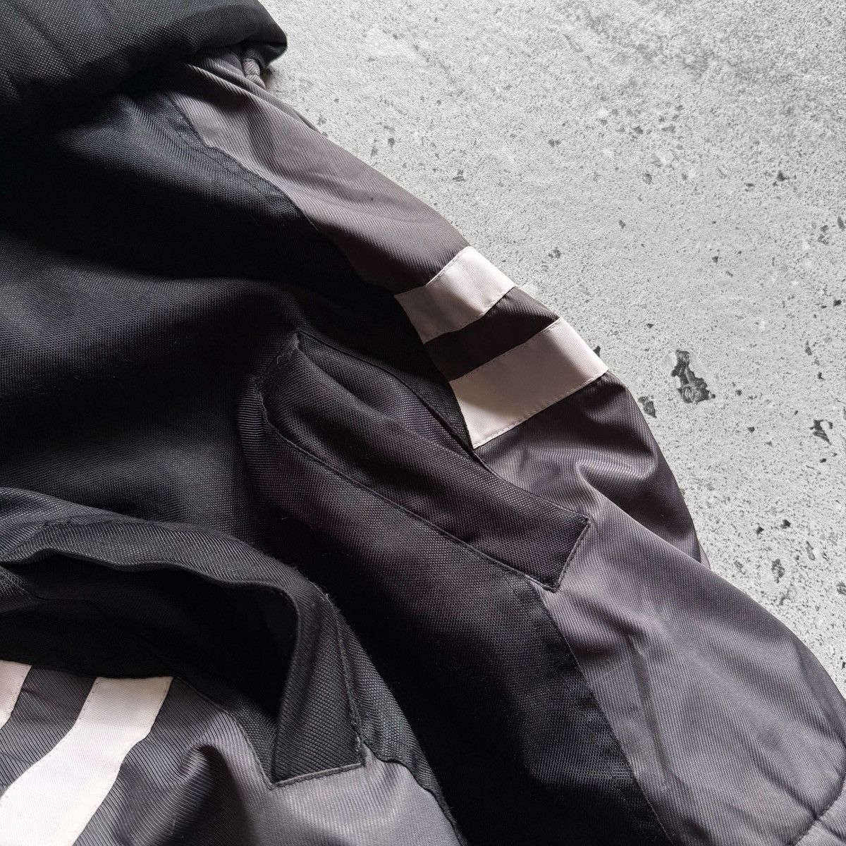Fubu FUBU Vintage Jacket Black Grey Full Zip Hip Hop Streetwear Size US L / EU 52-54 / 3 - 5 Thumbnail