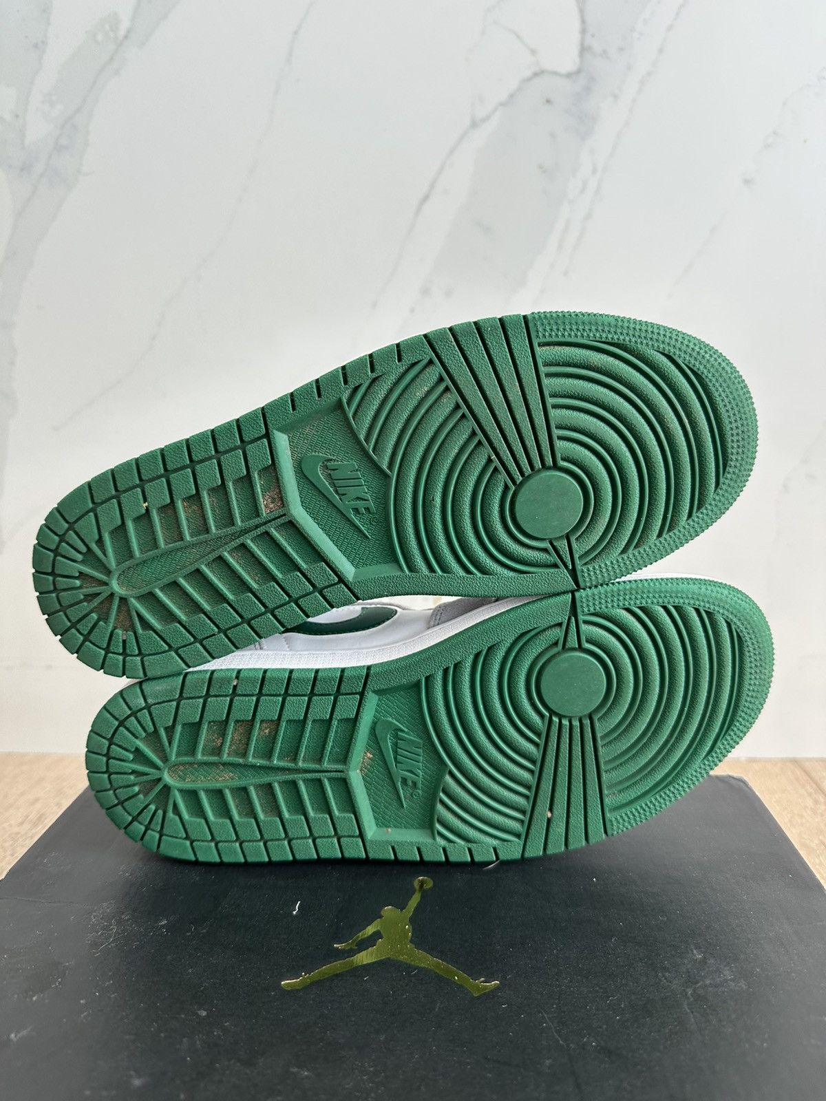 Jordan Brand Jordan 1 Mid SE Grey Green Size US 8 / EU 41 - 6 Thumbnail