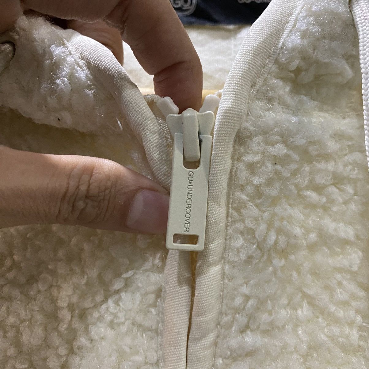 Japanese Brand × Undercover × Uniqlo Gu x Undercover Fleece Long Jacket Hood Size US S / EU 44-46 / 1 - 11 Thumbnail